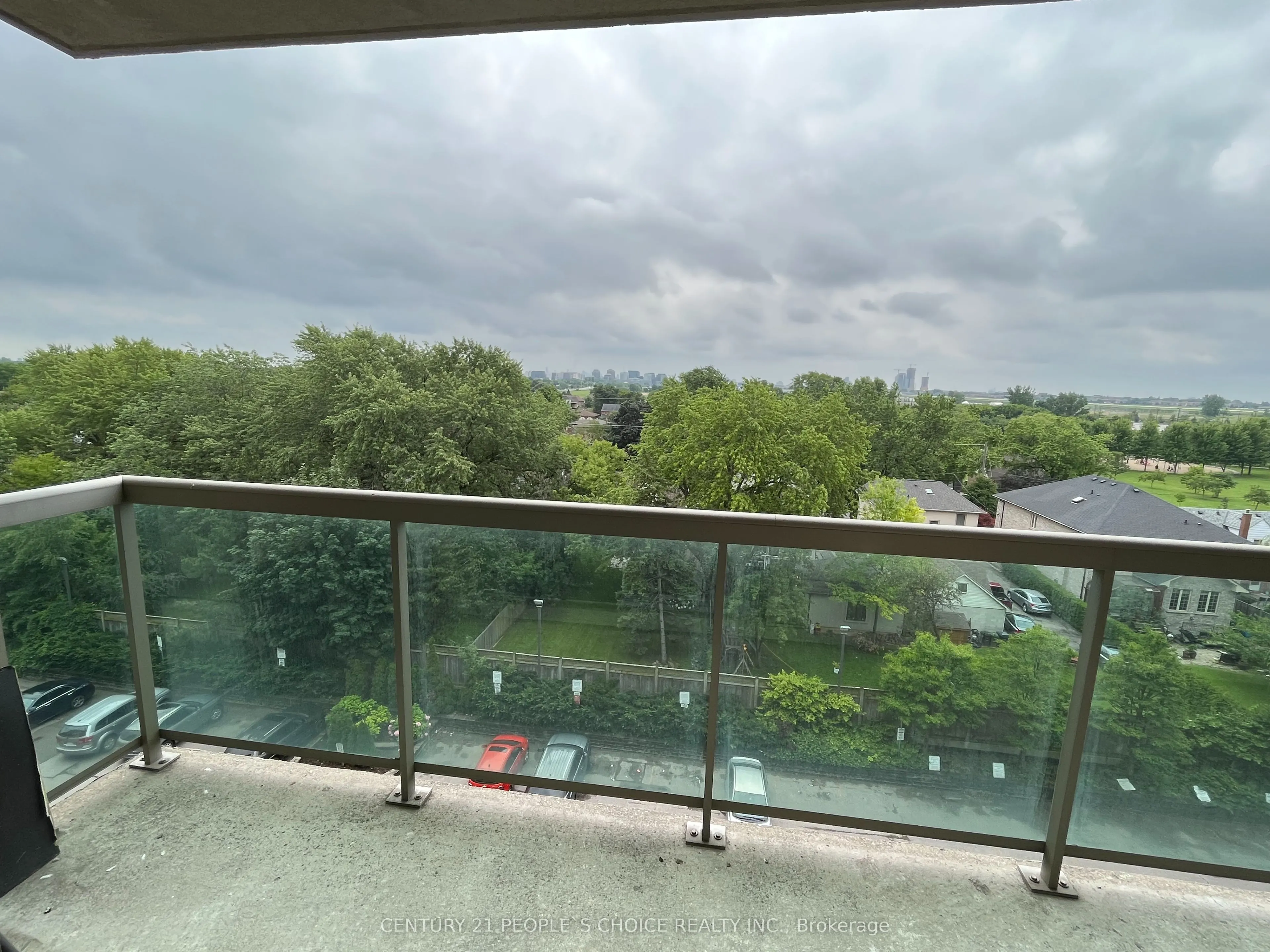 935 Sheppard Avenue W #603