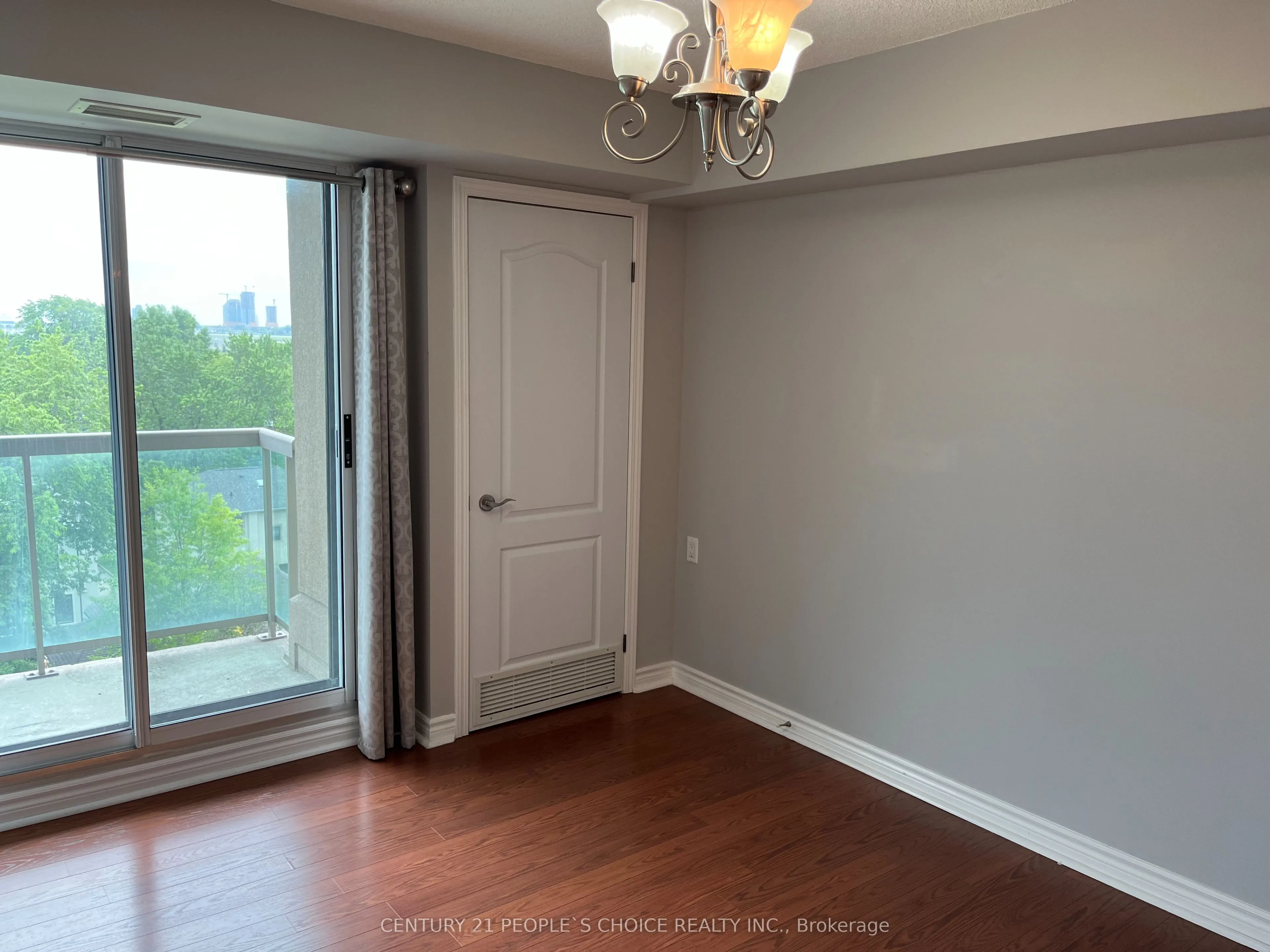 935 Sheppard Avenue W #603