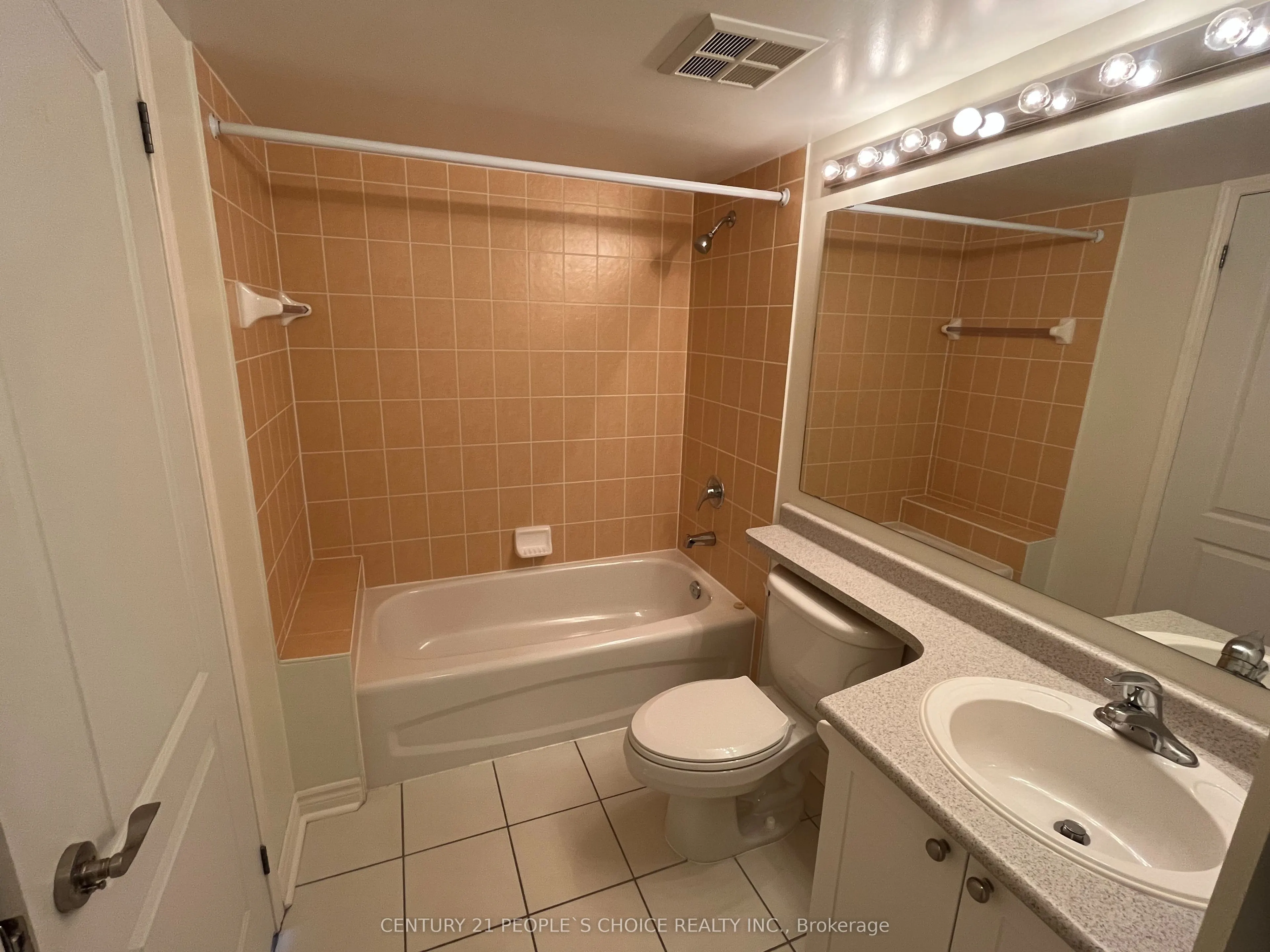 935 Sheppard Avenue W #603