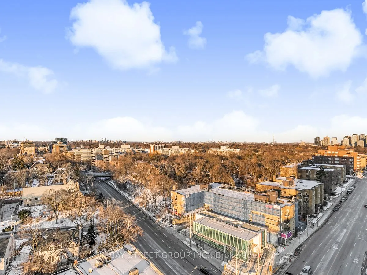 2020 Bathurst Street, #1909