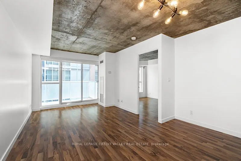 1005 King Street W, #505