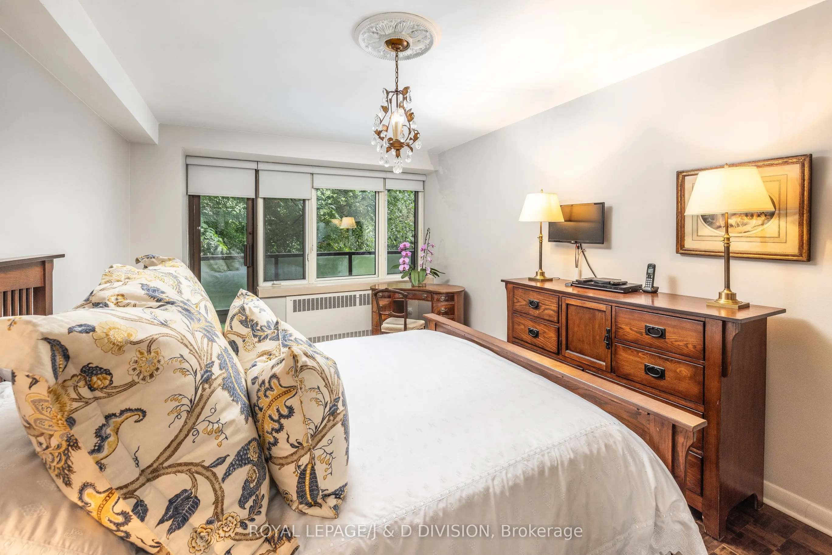 120 Rosedale Valley Road, #201