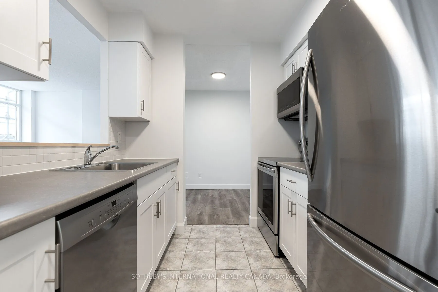 5 Rosehill Avenue, #805