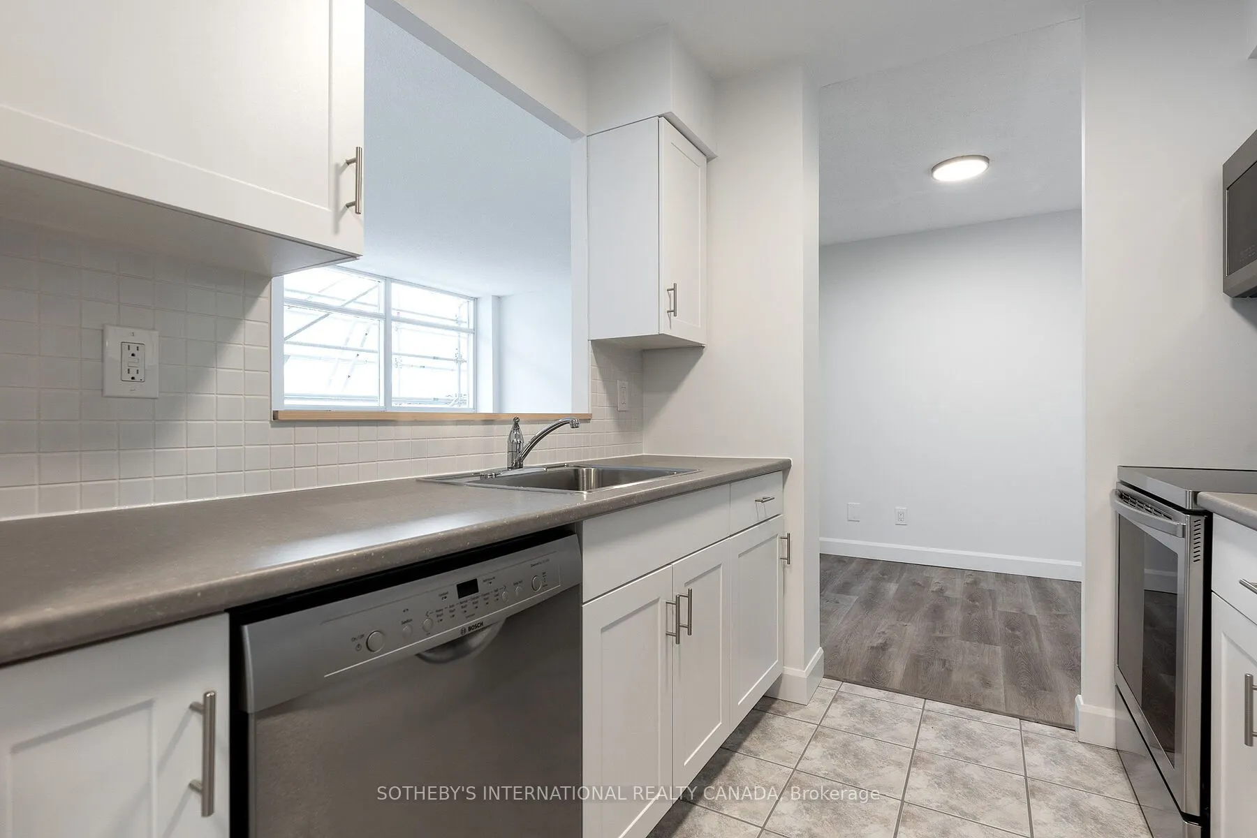 5 Rosehill Avenue, #805