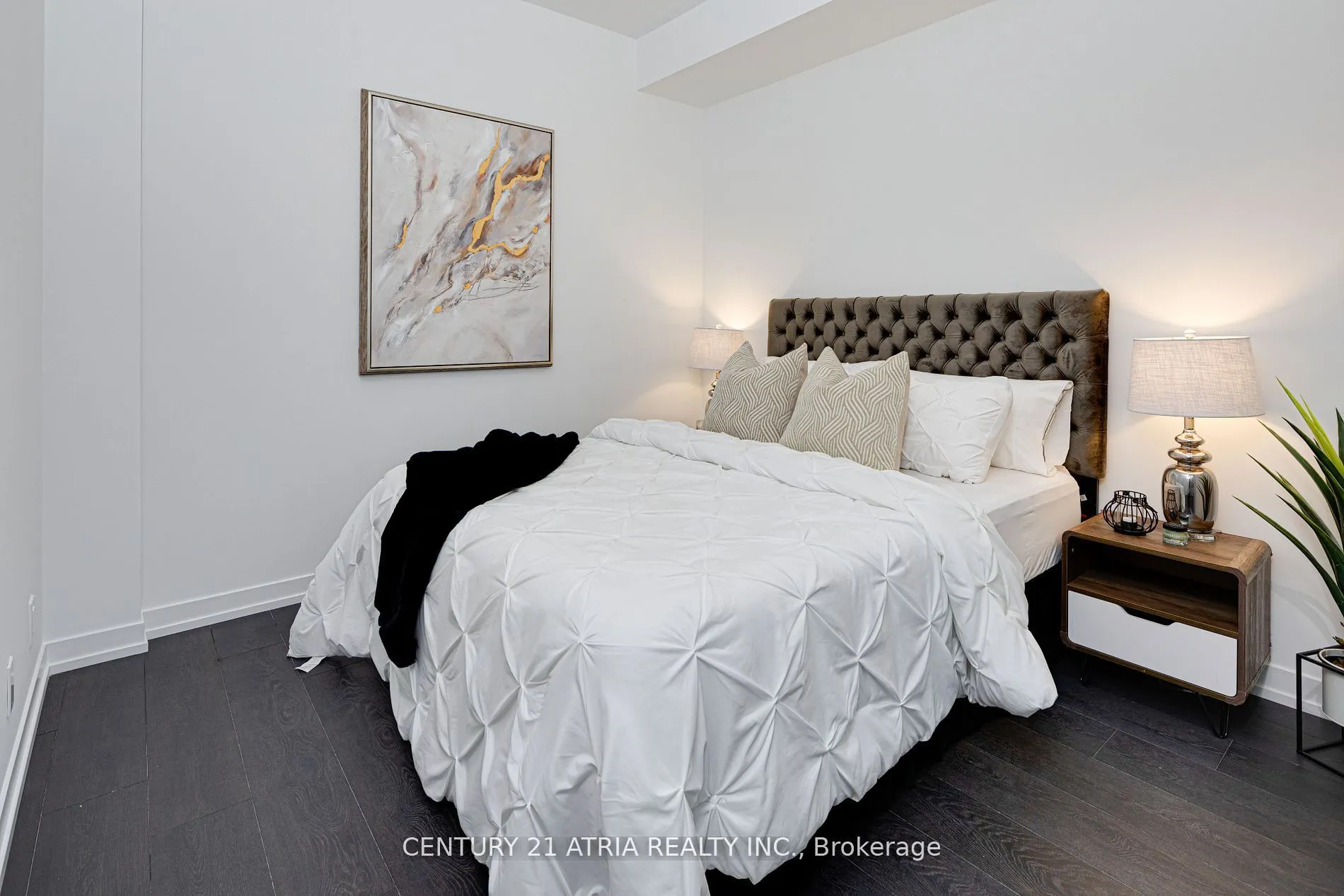 2020 Bathurst Street, #1810