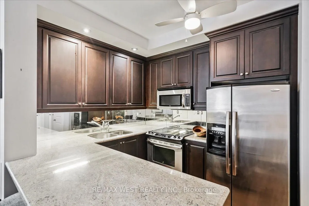 628 Fleet Street, #324