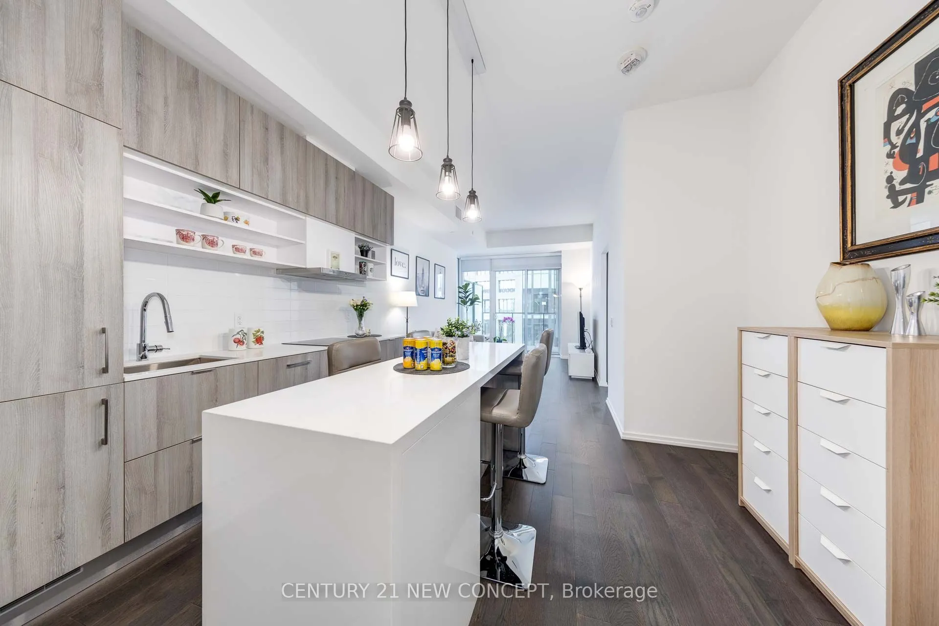 5 Soudan Avenue, #912