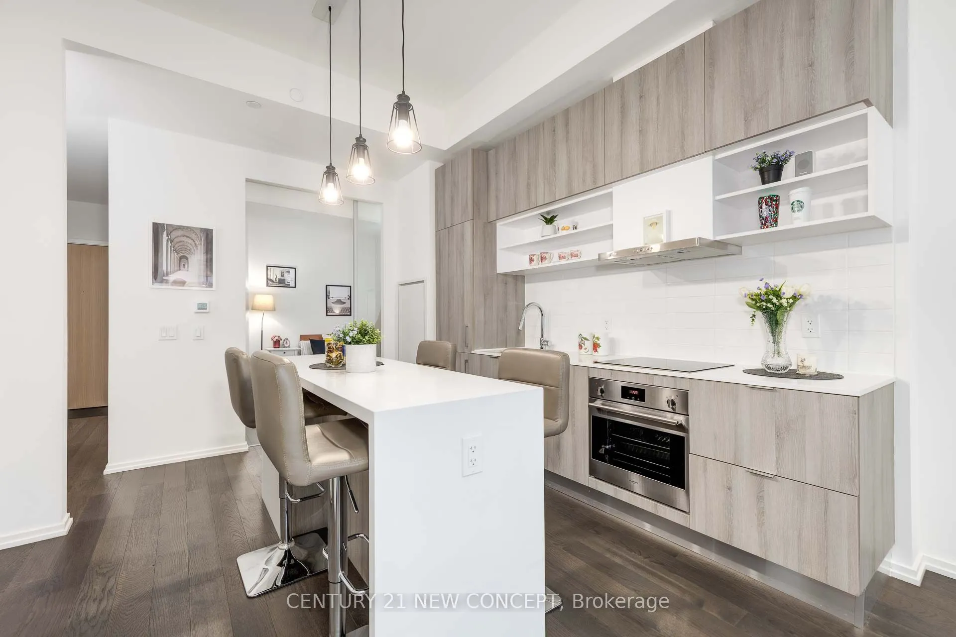 5 Soudan Avenue, #912