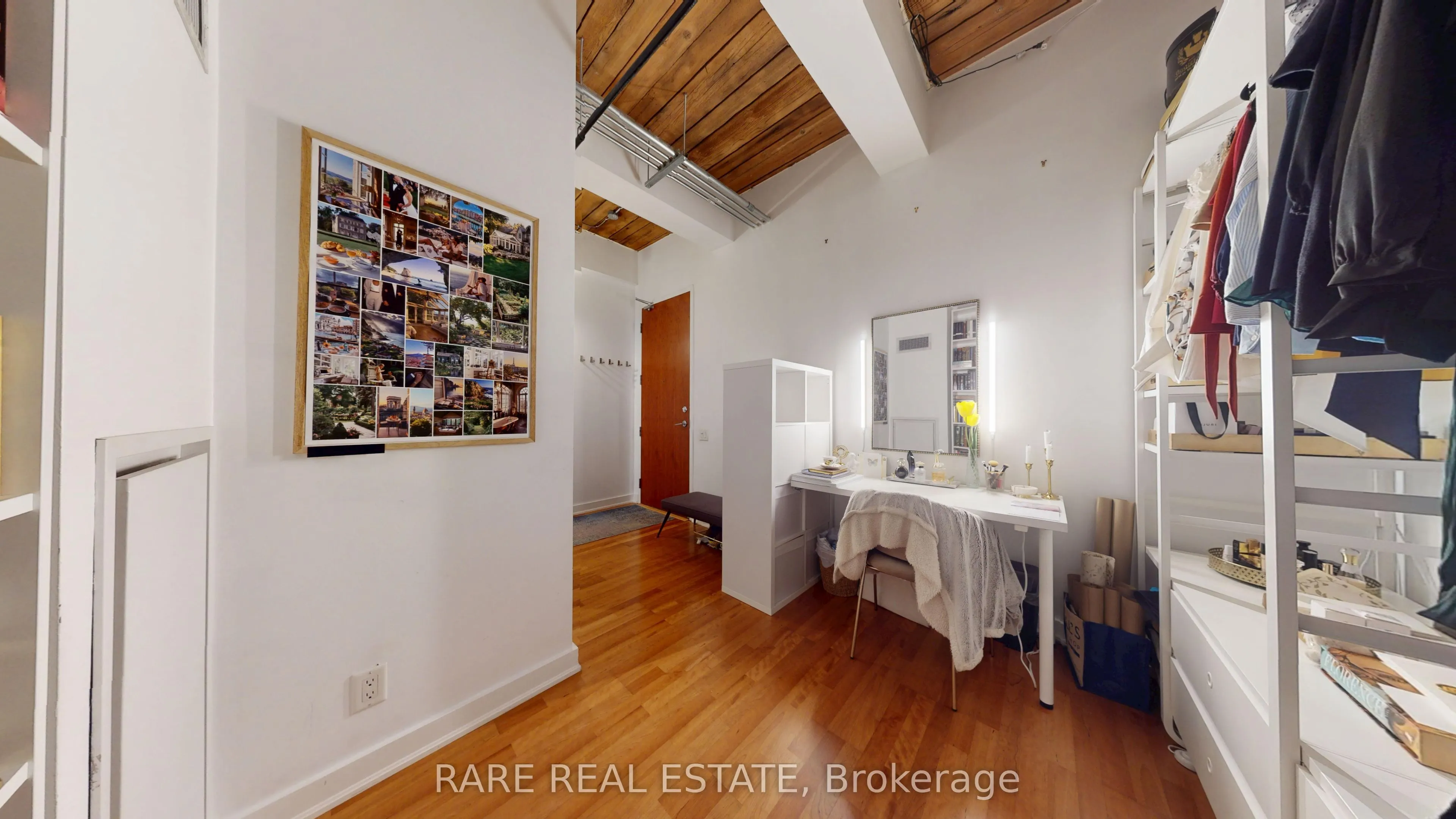 43 Hanna Avenue, #217