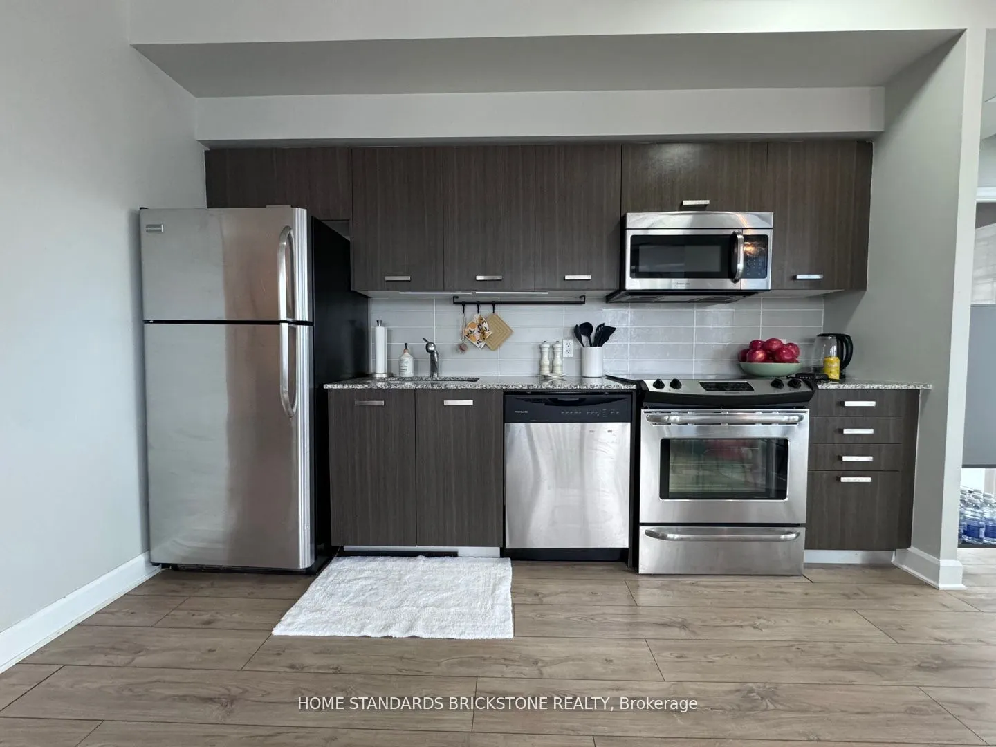 832 Bay Street, #1708