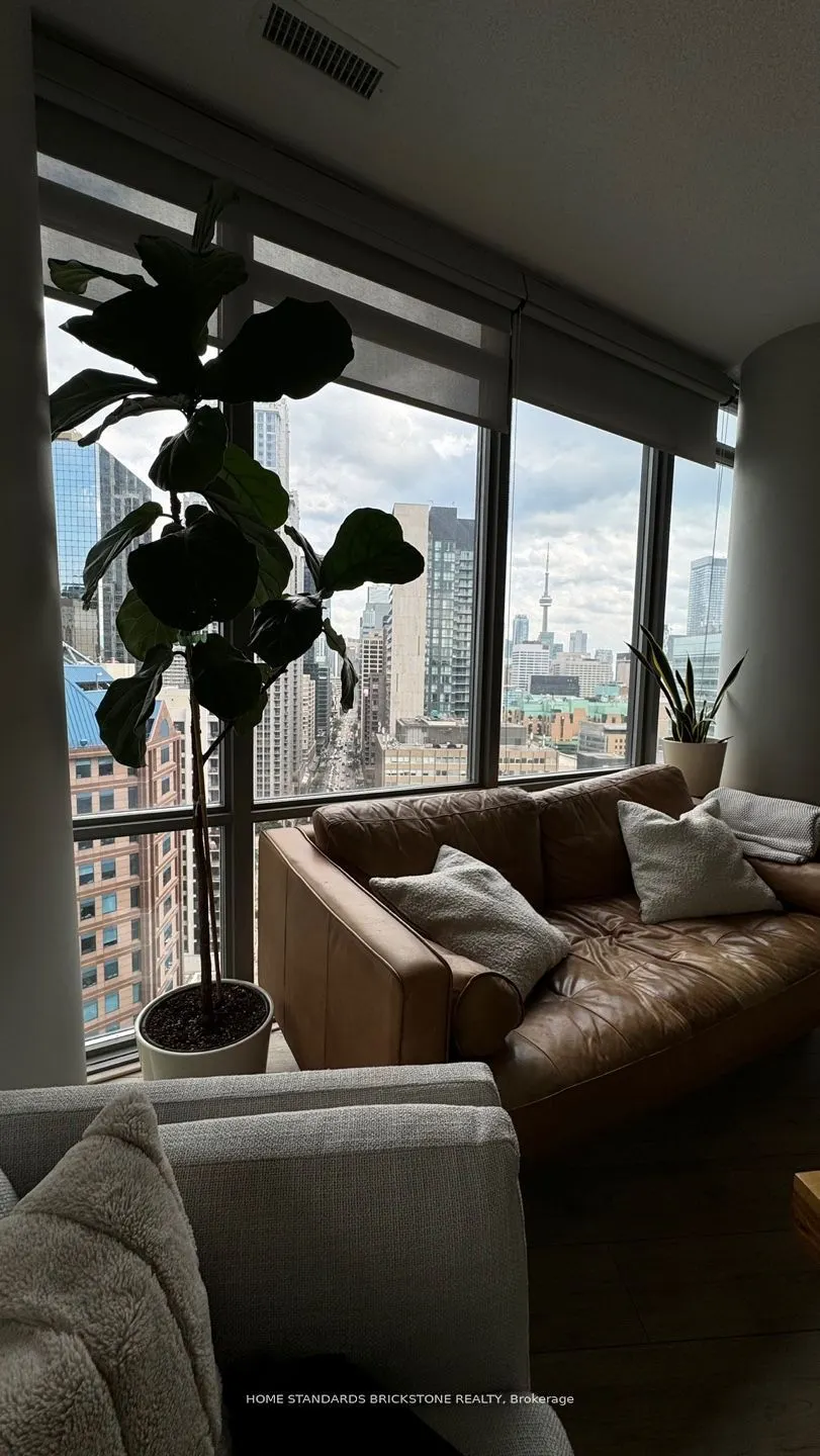 832 Bay Street, #1708