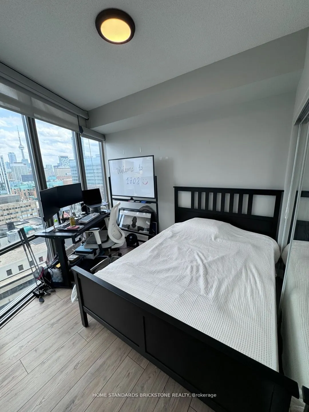 832 Bay Street, #1708