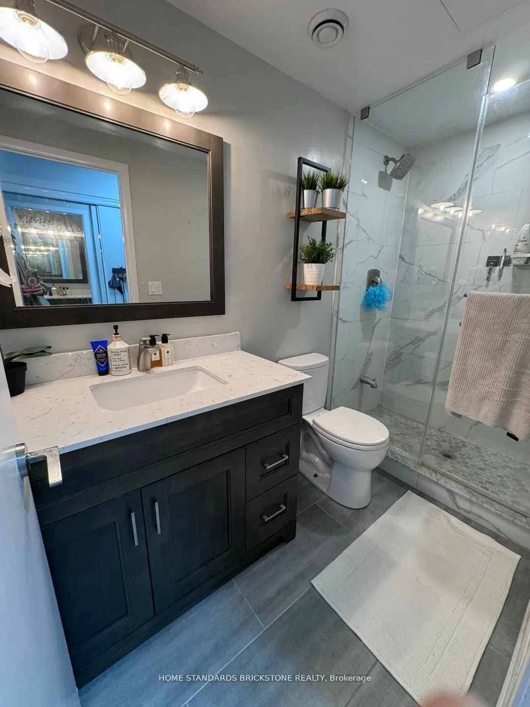 832 Bay Street, #1708