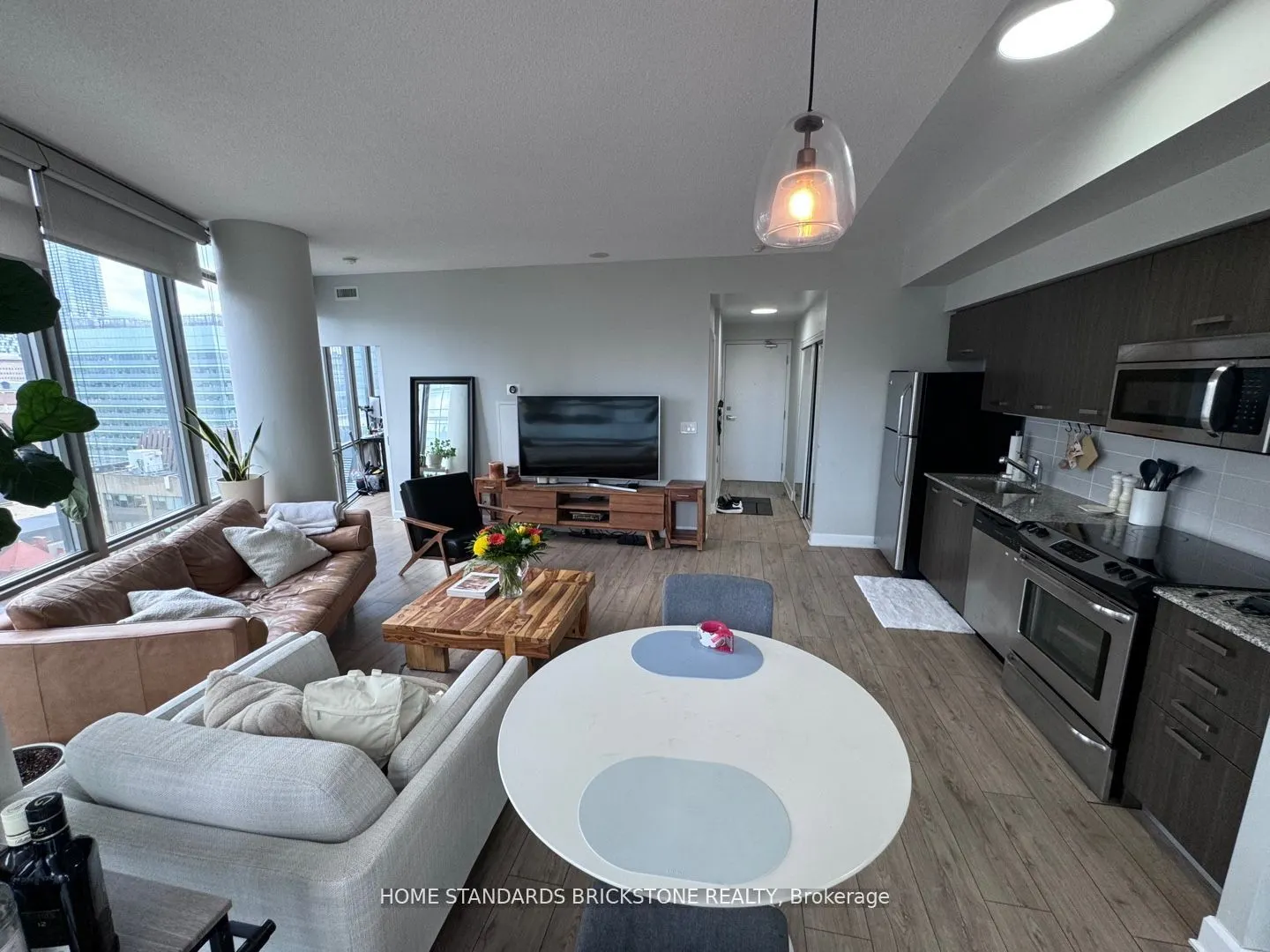 832 Bay Street, #1708
