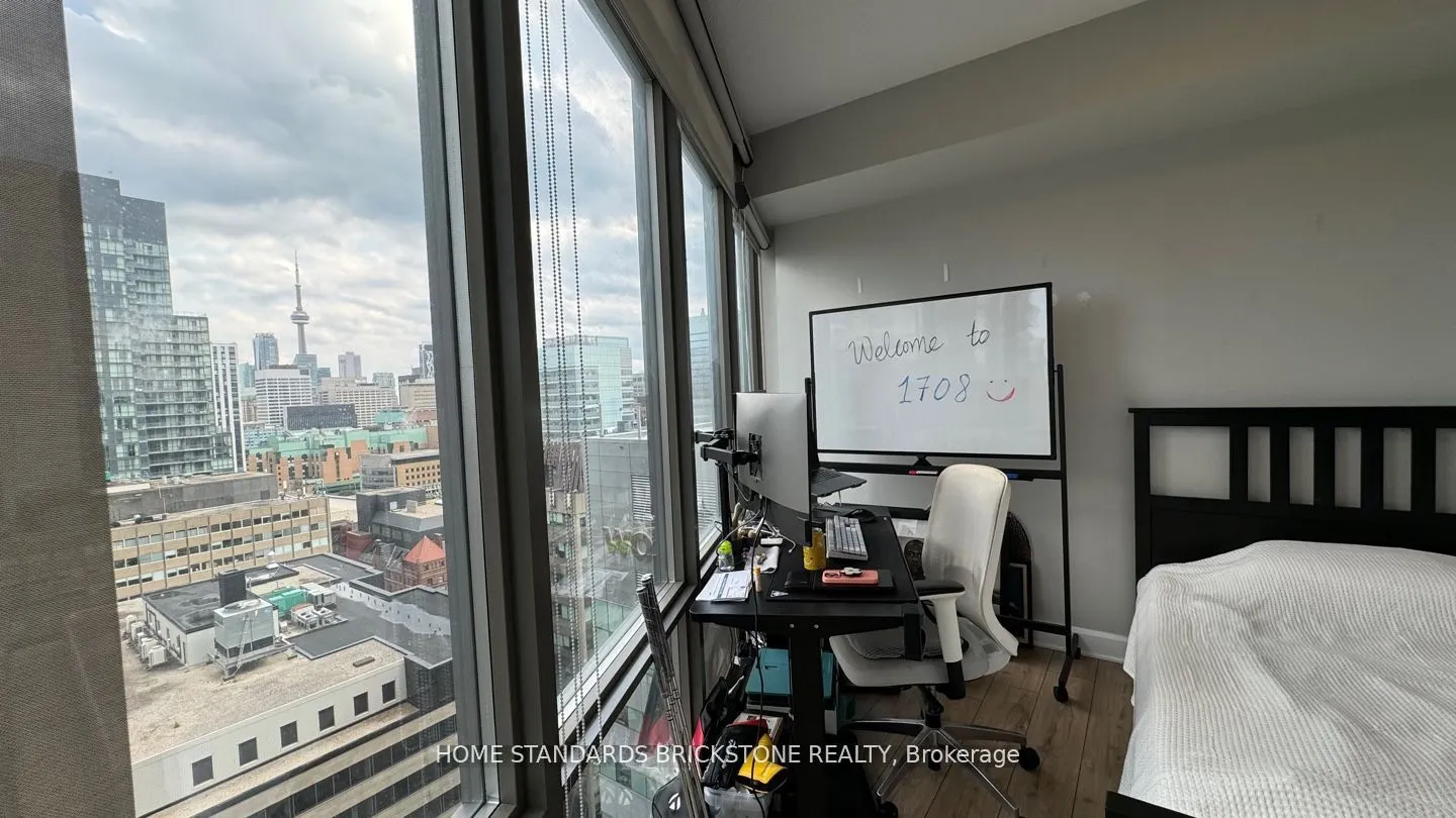 832 Bay Street, #1708