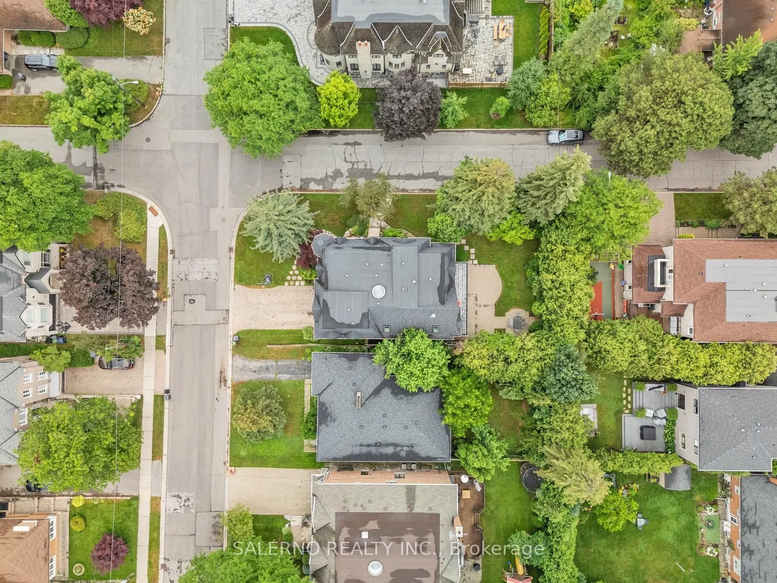 69 Munro Boulevard
