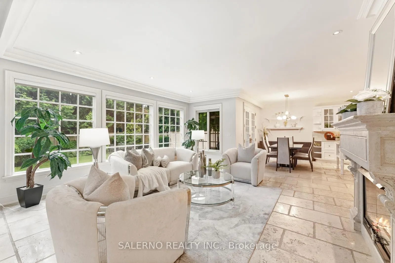 69 Munro Boulevard