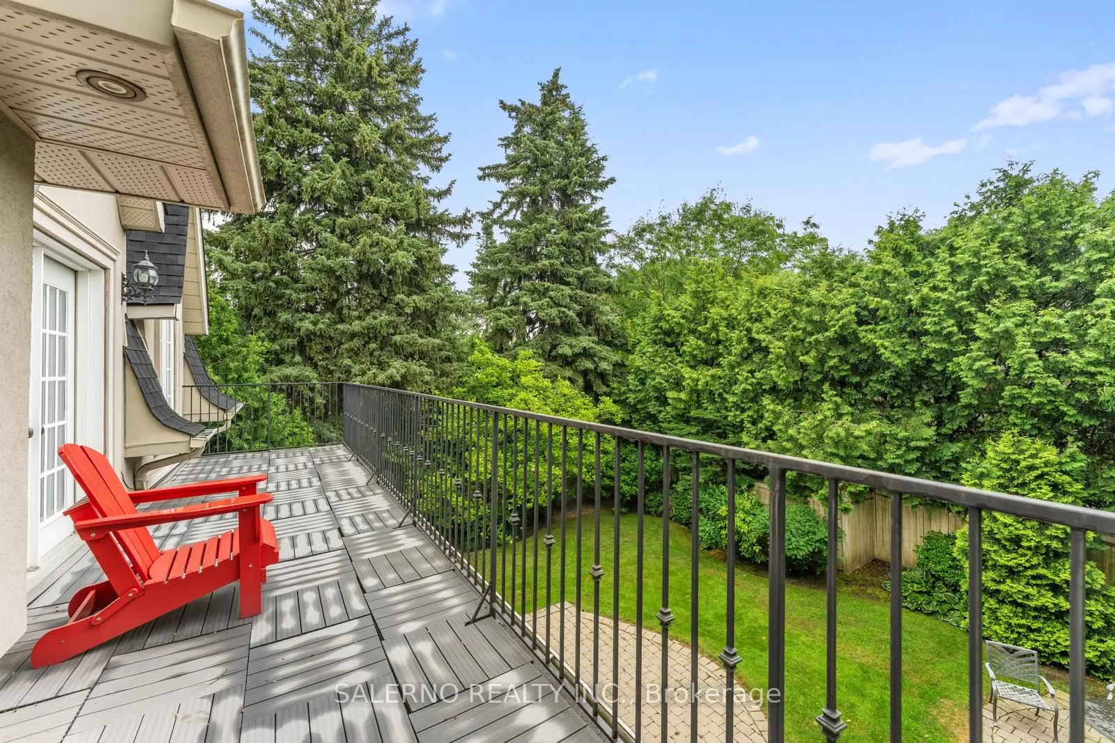 69 Munro Boulevard