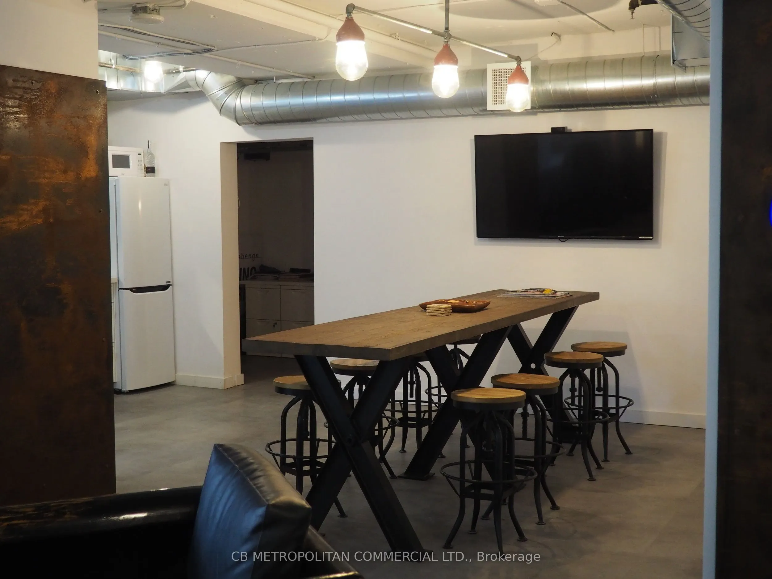 1133 Yonge Street, #101