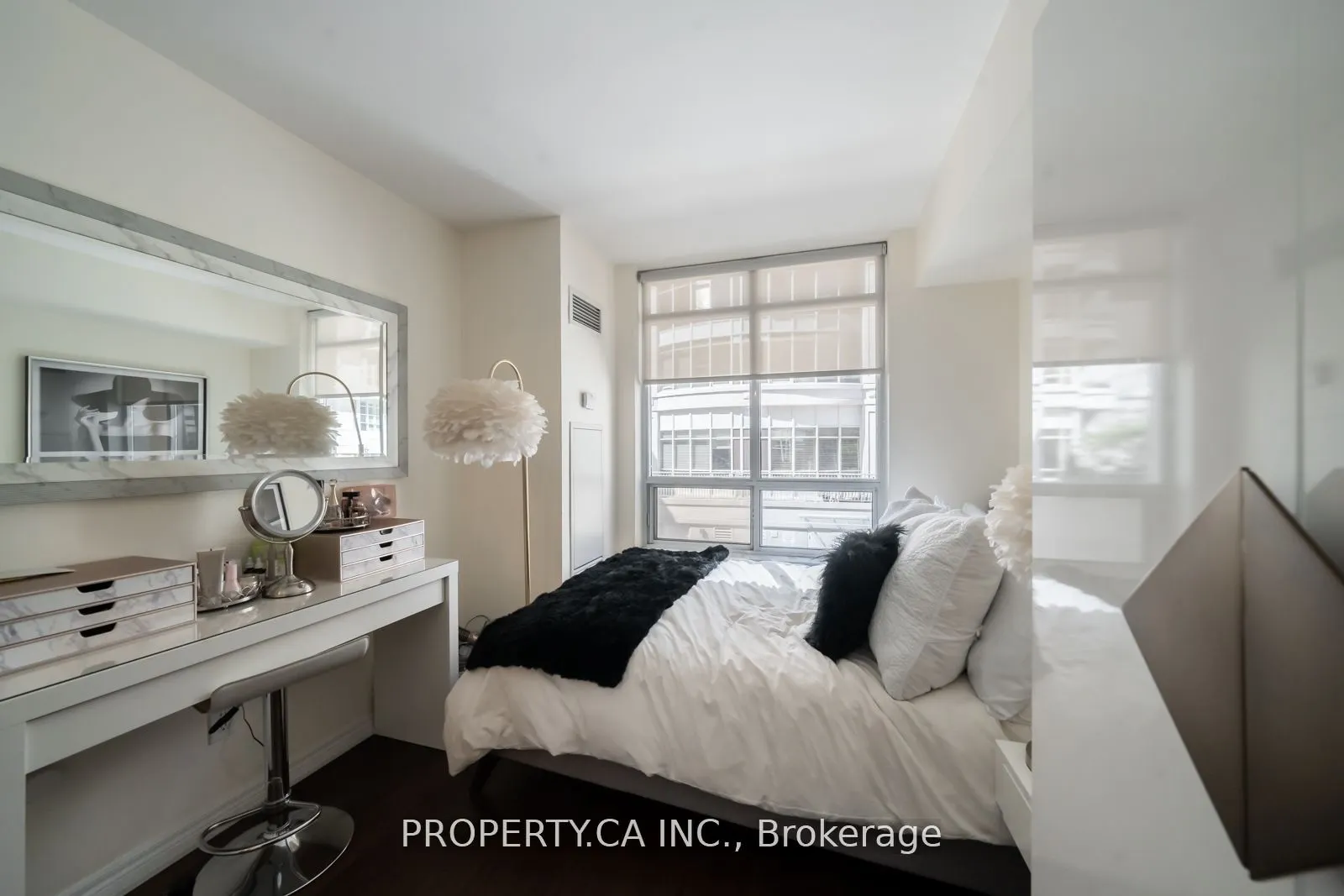 60 St Clair Avenue W, #202