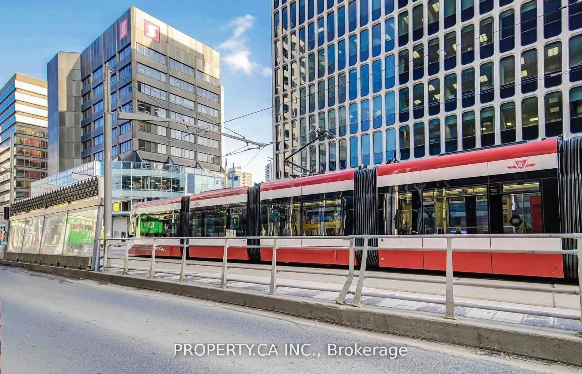 60 St Clair Avenue W, #202