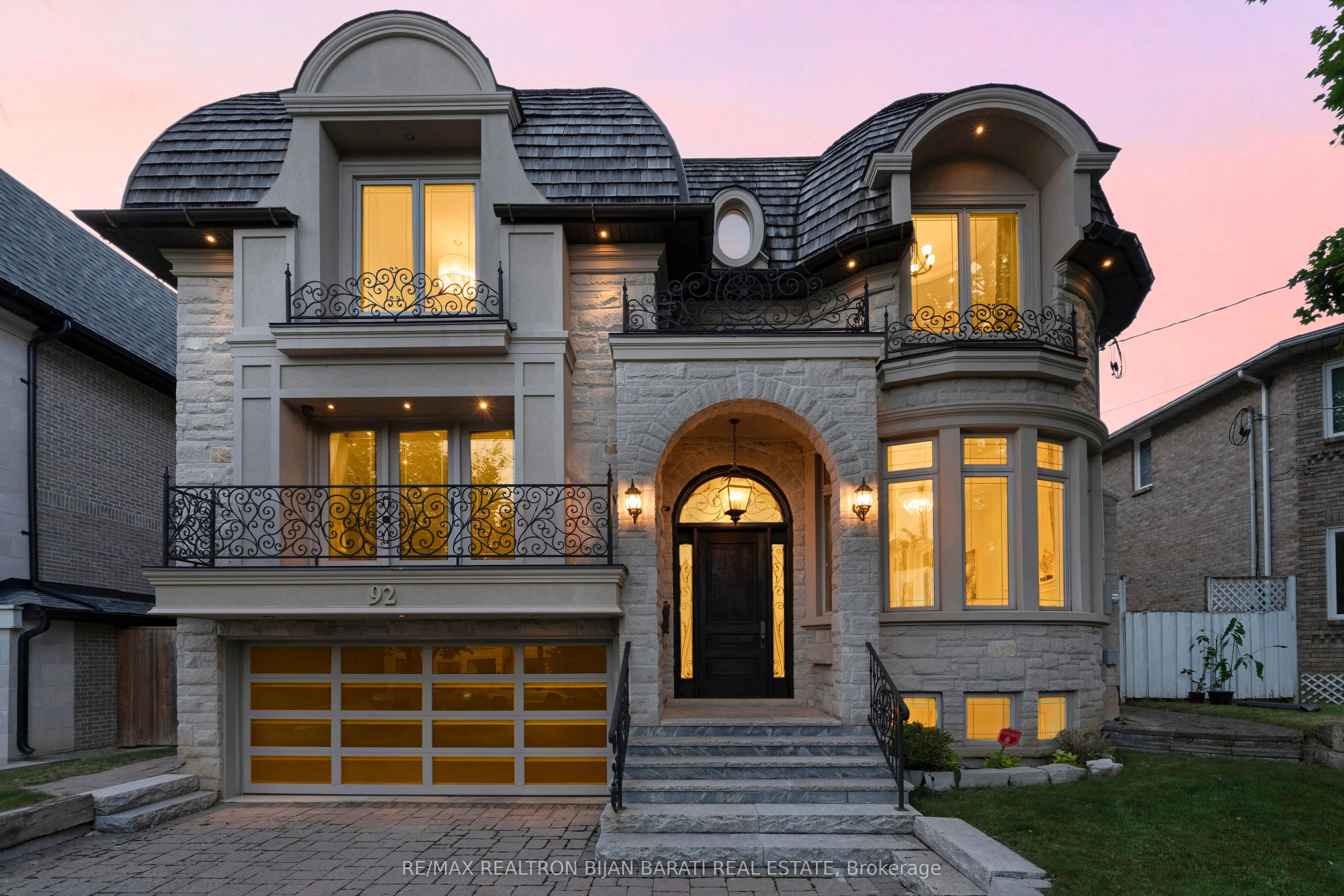92 Princess Avenue