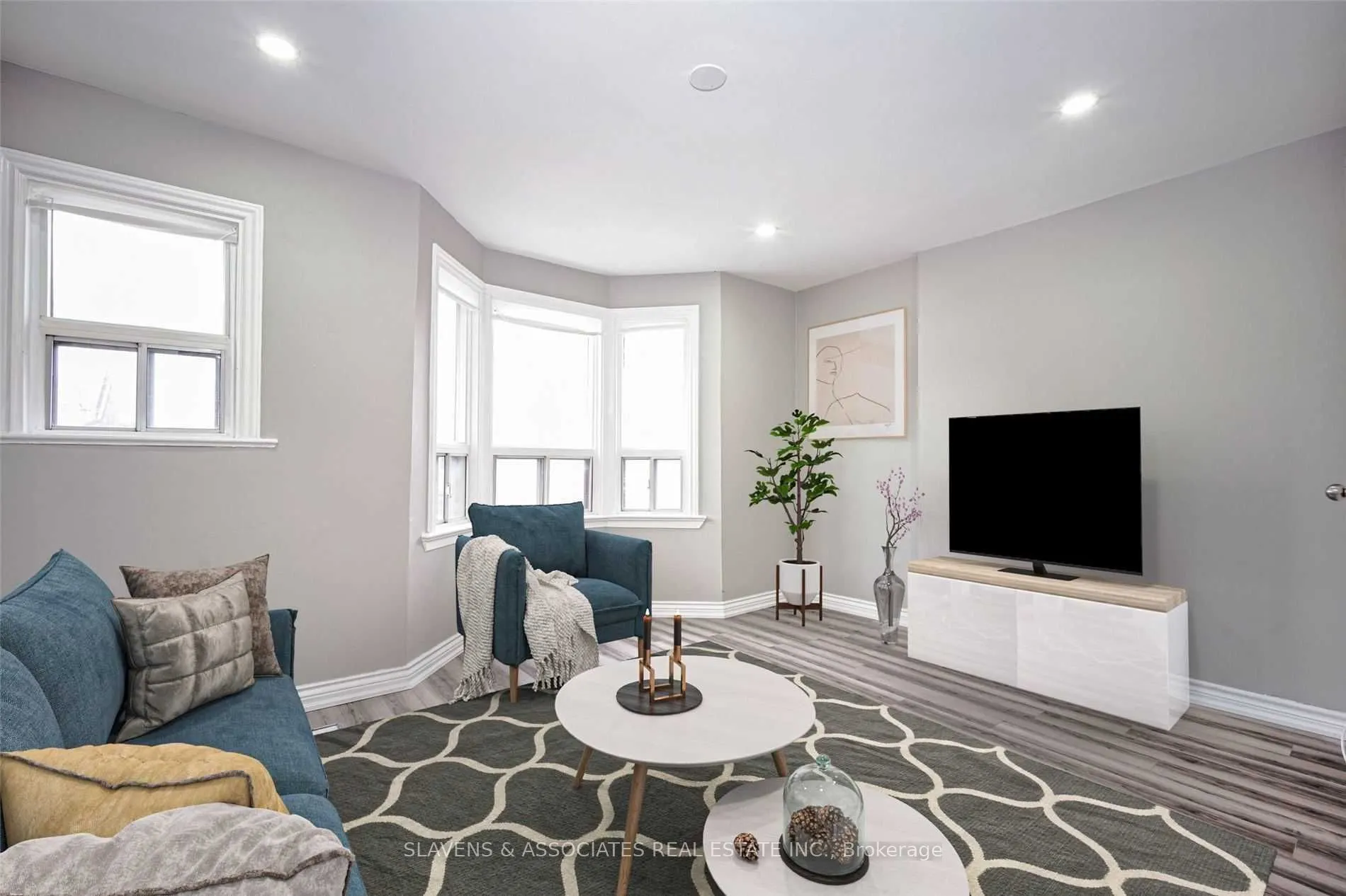 1222 Shaw Street, #3