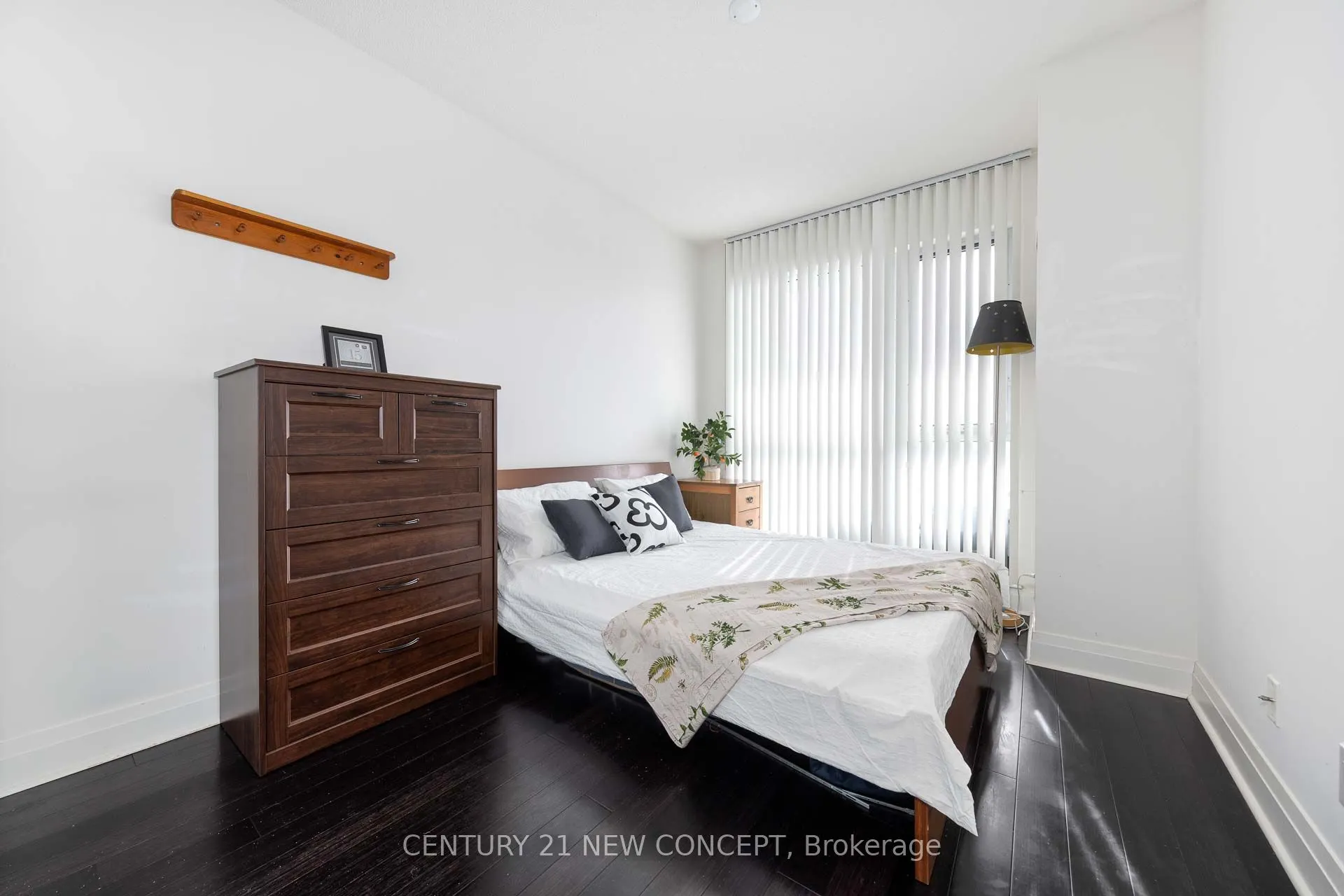 17 Kenaston Gardens, #615