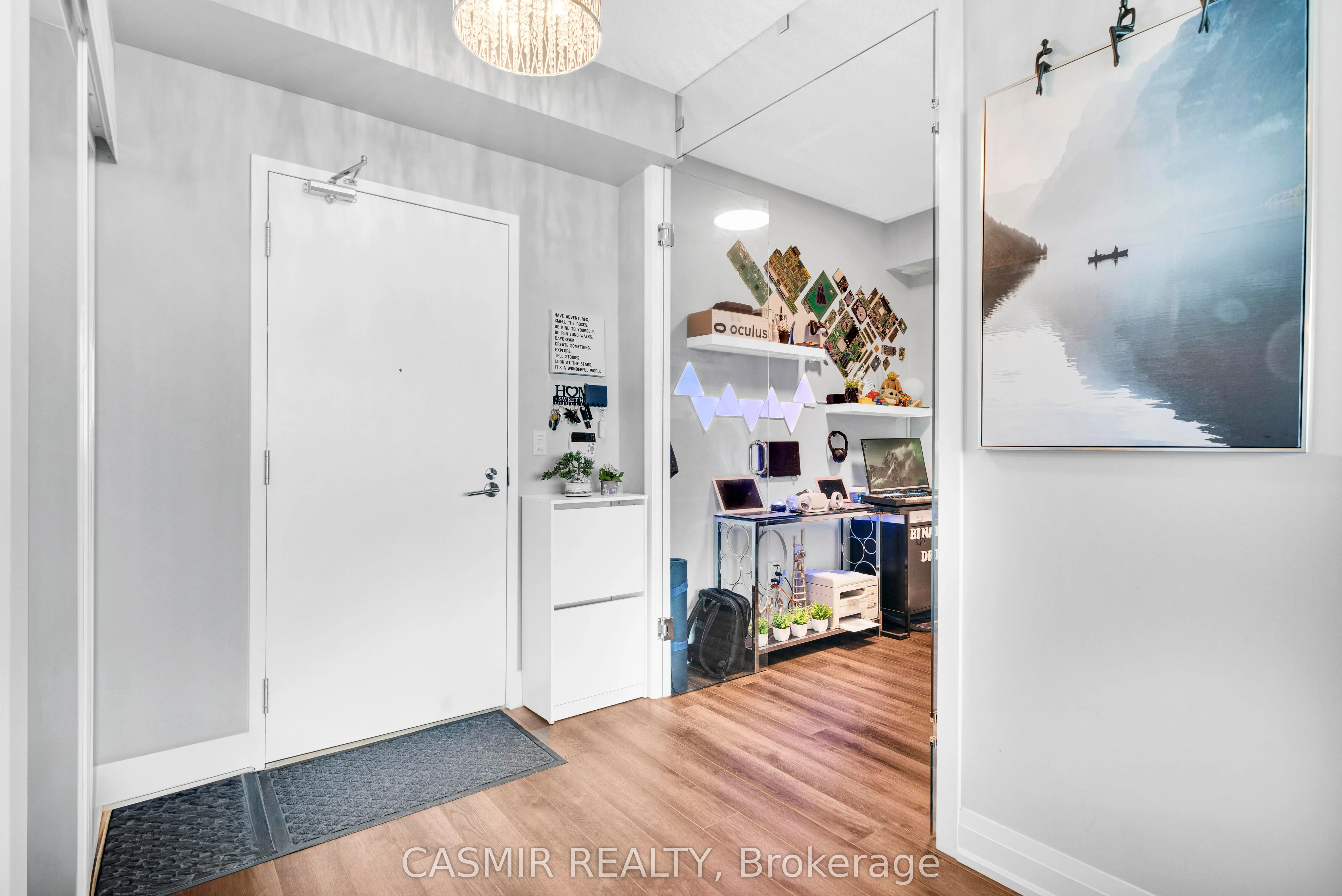 215 Fort York Boulevard, #707