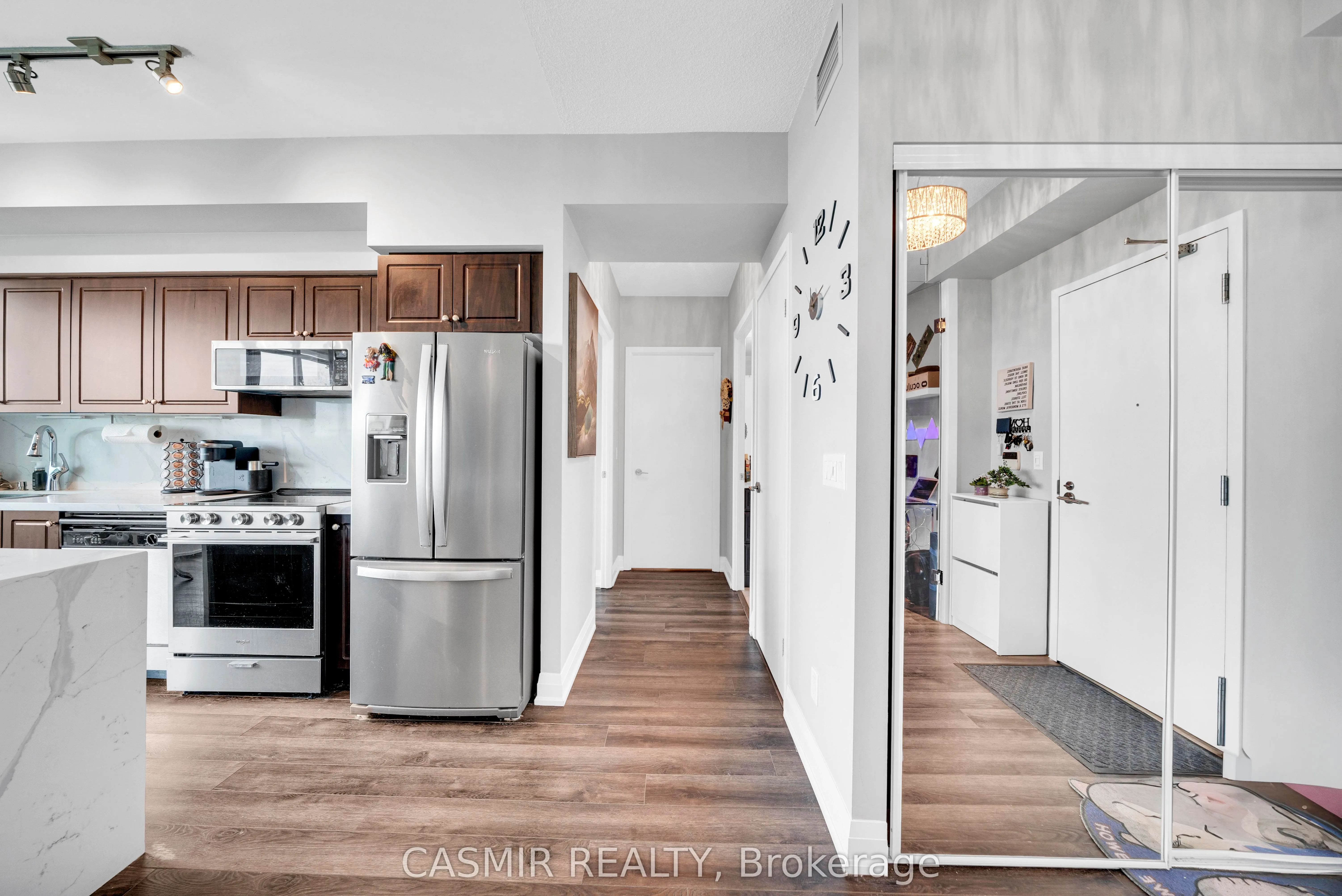 215 Fort York Boulevard, #707