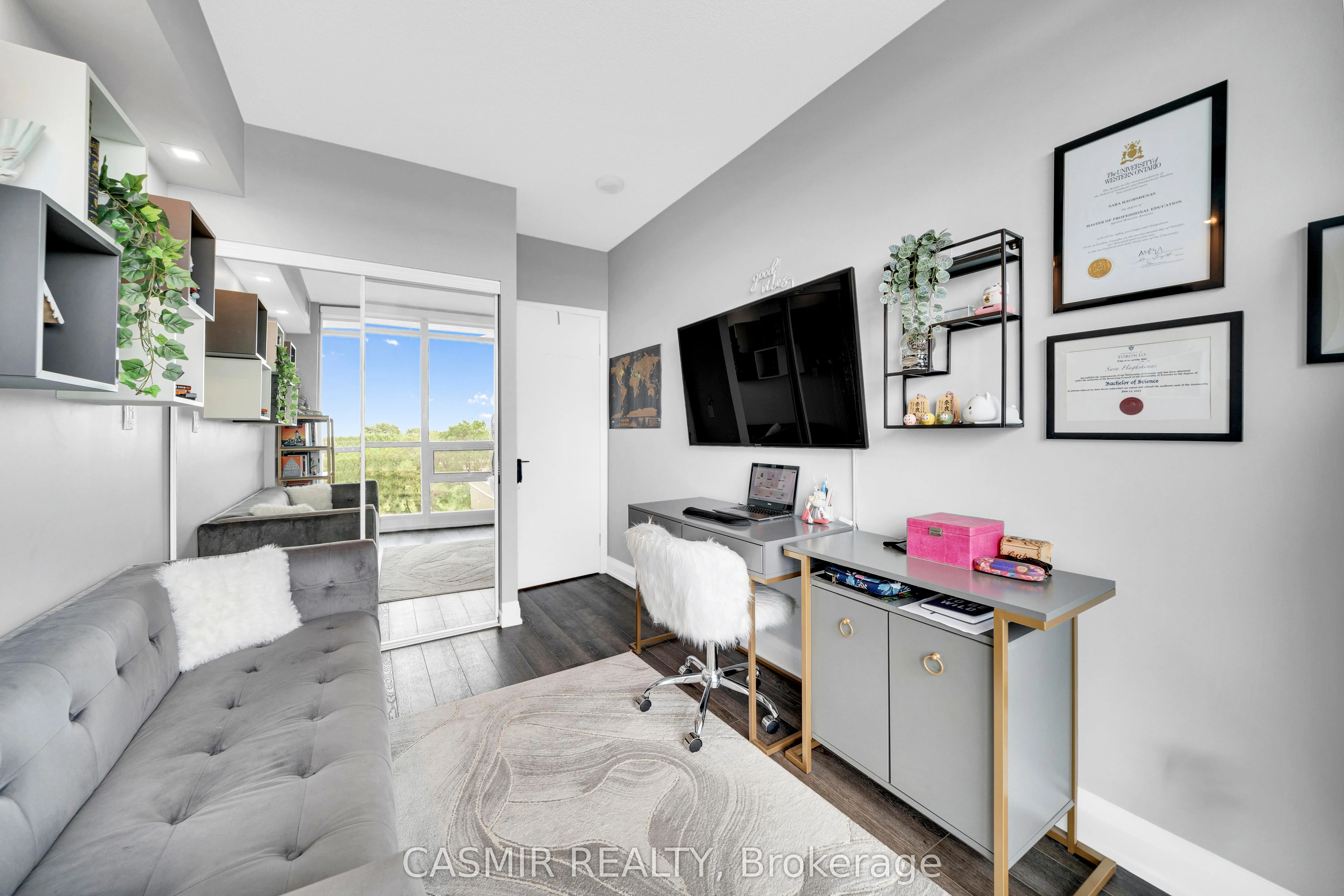 215 Fort York Boulevard, #707