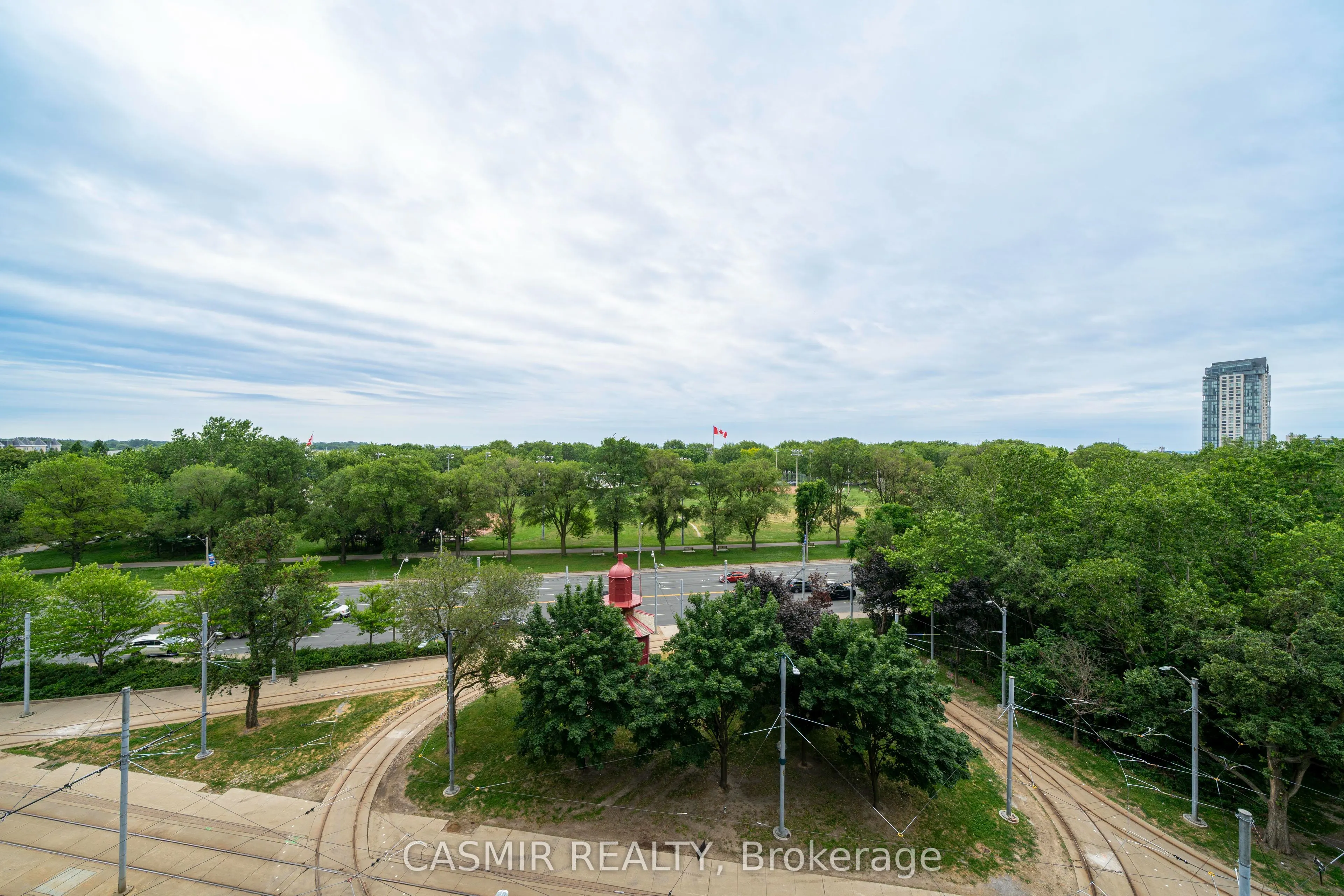 215 Fort York Boulevard, #707