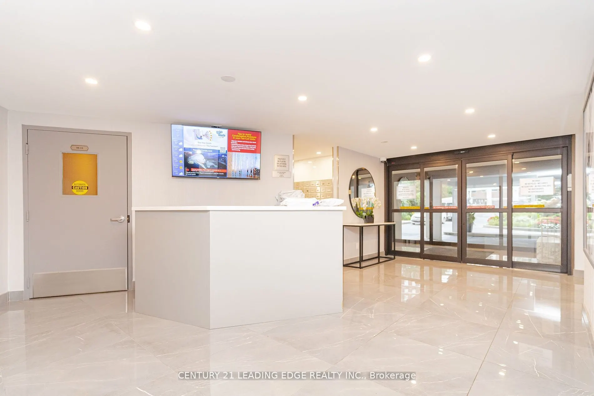 10 Edgecliff Golfway, #1704