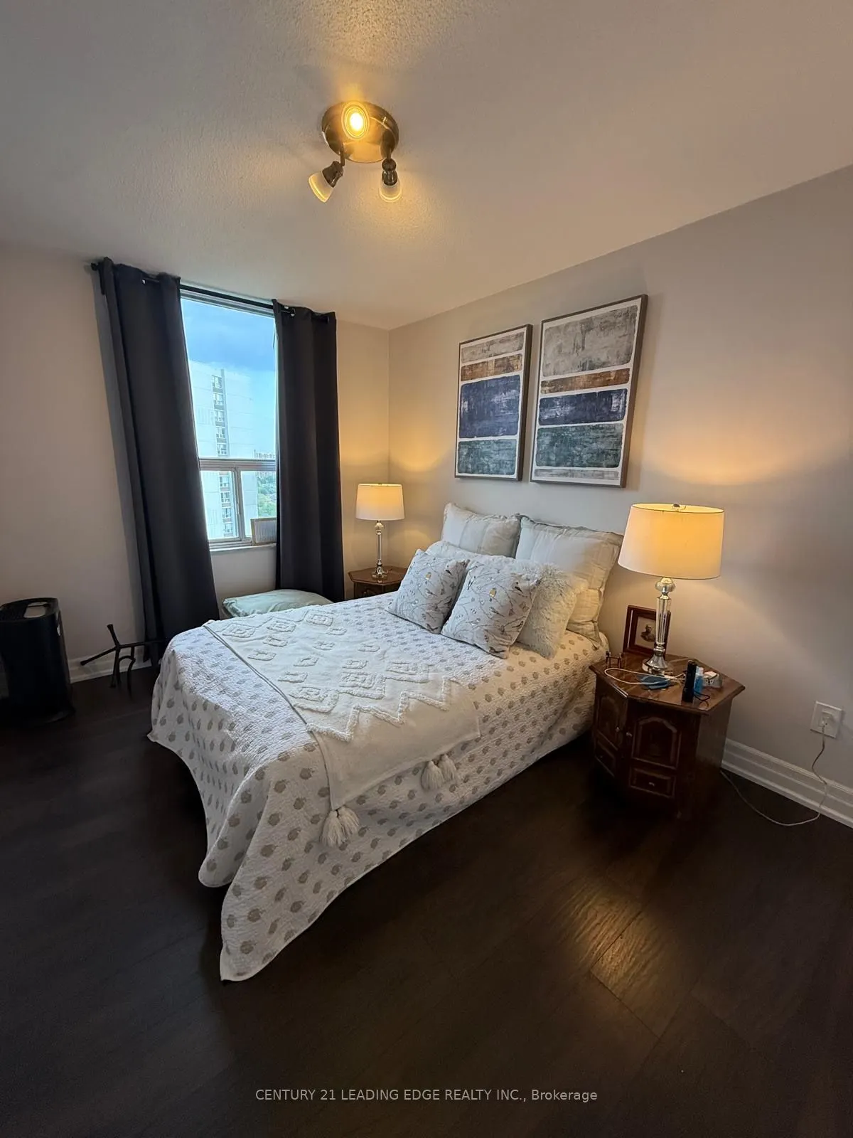 10 Edgecliff Golfway, #1704