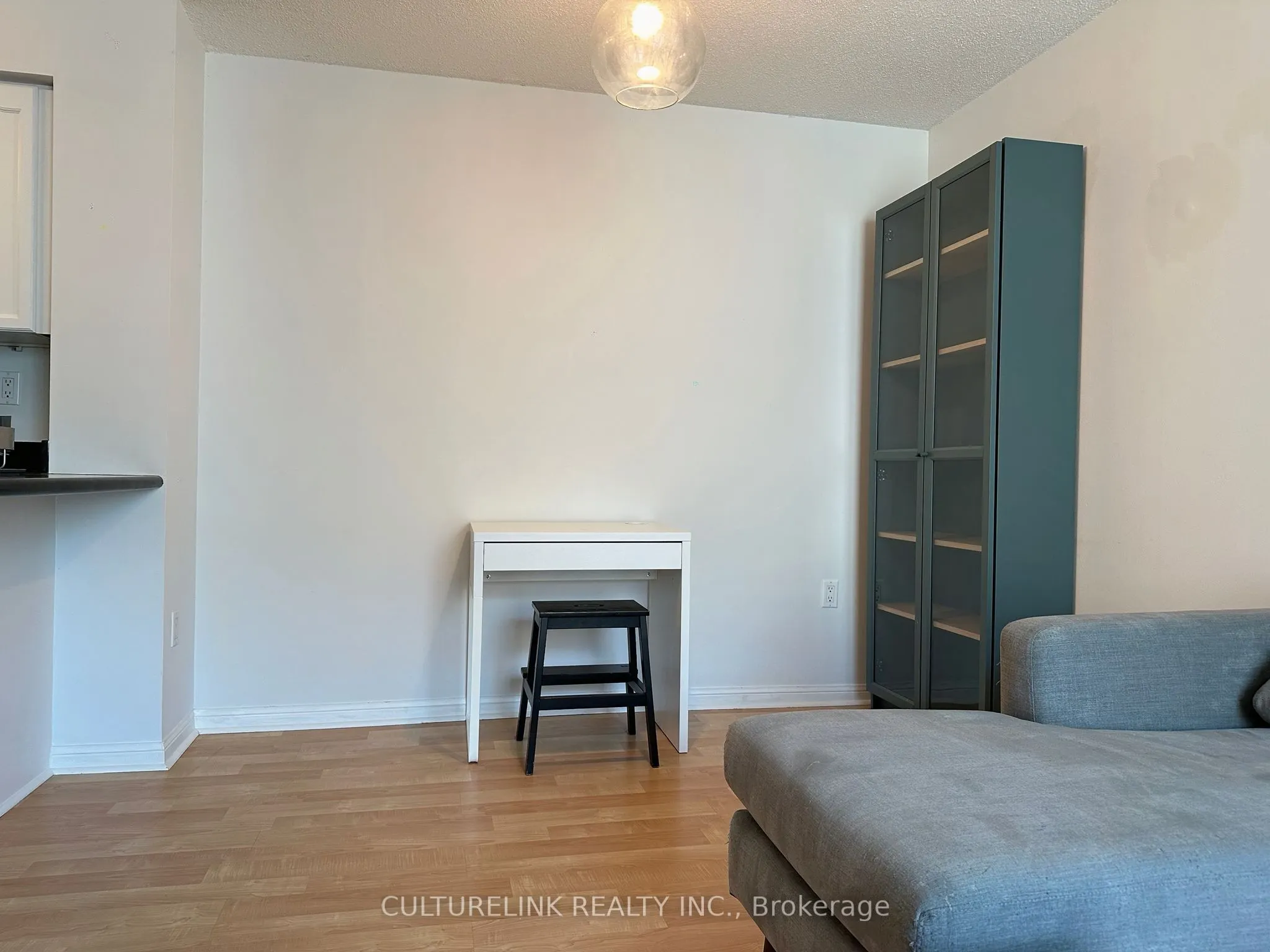 109 Front Street E, #PH08