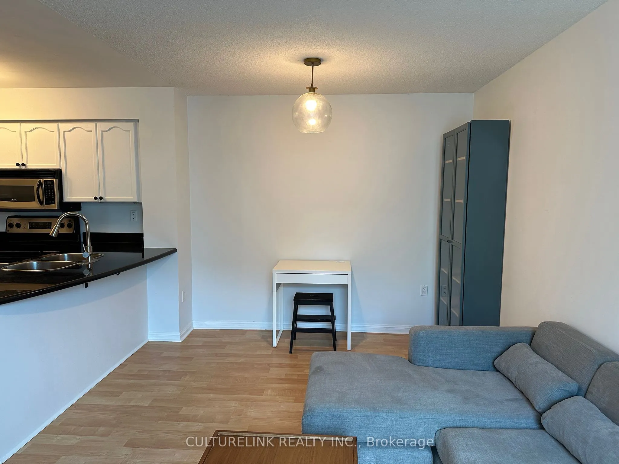 109 Front Street E, #PH08