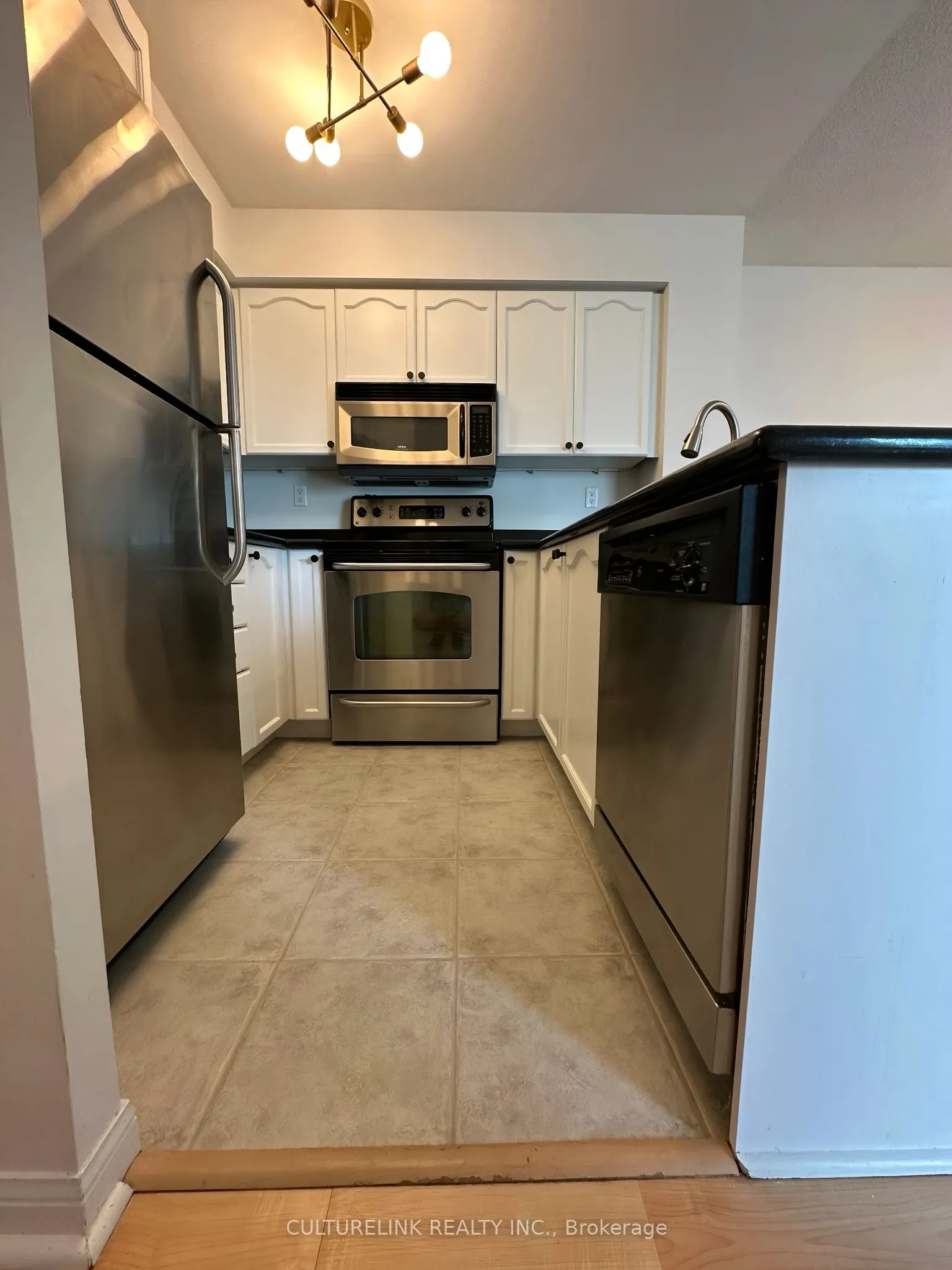 109 Front Street E, #PH08