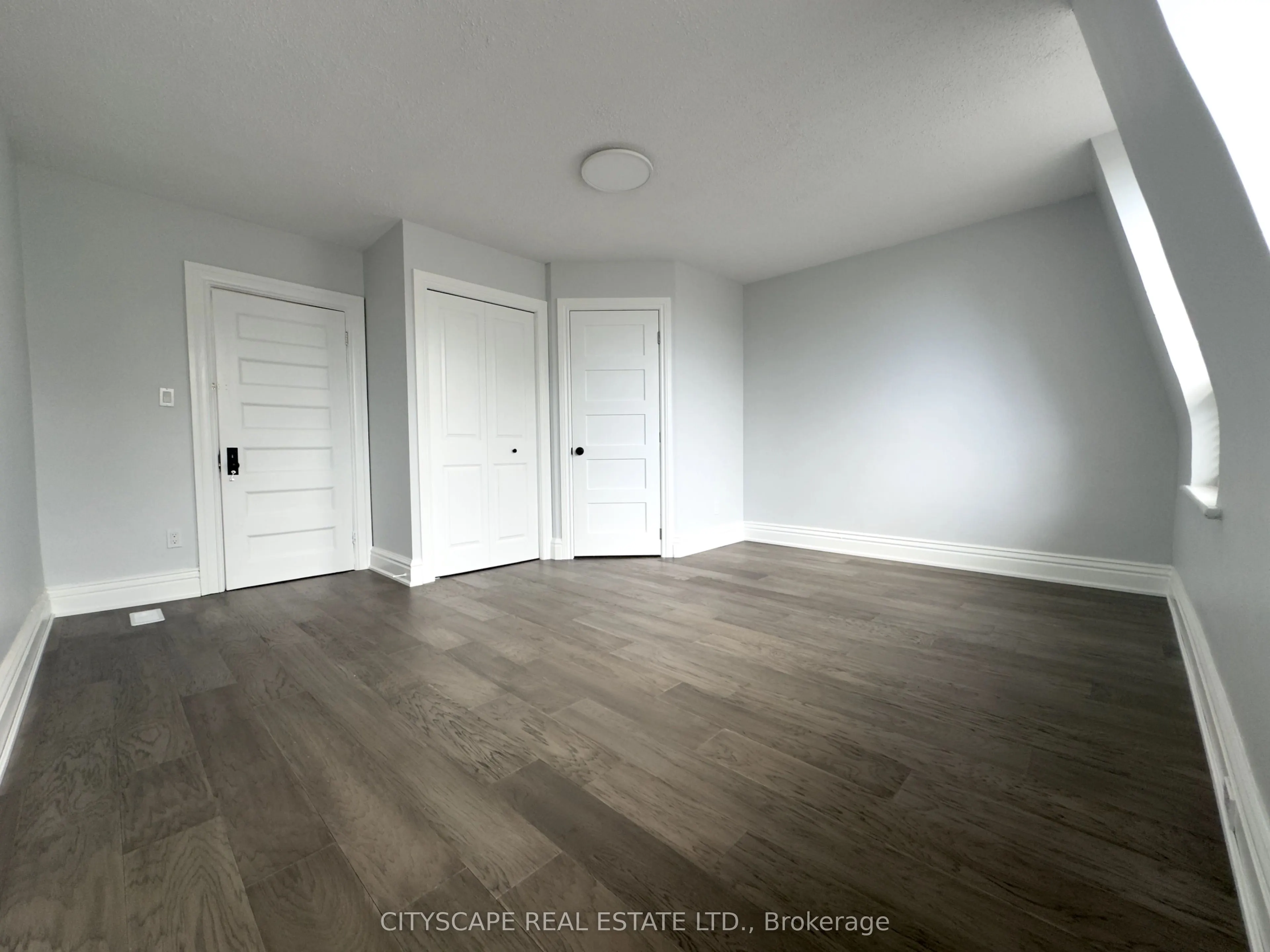 476 Lansdowne Avenue