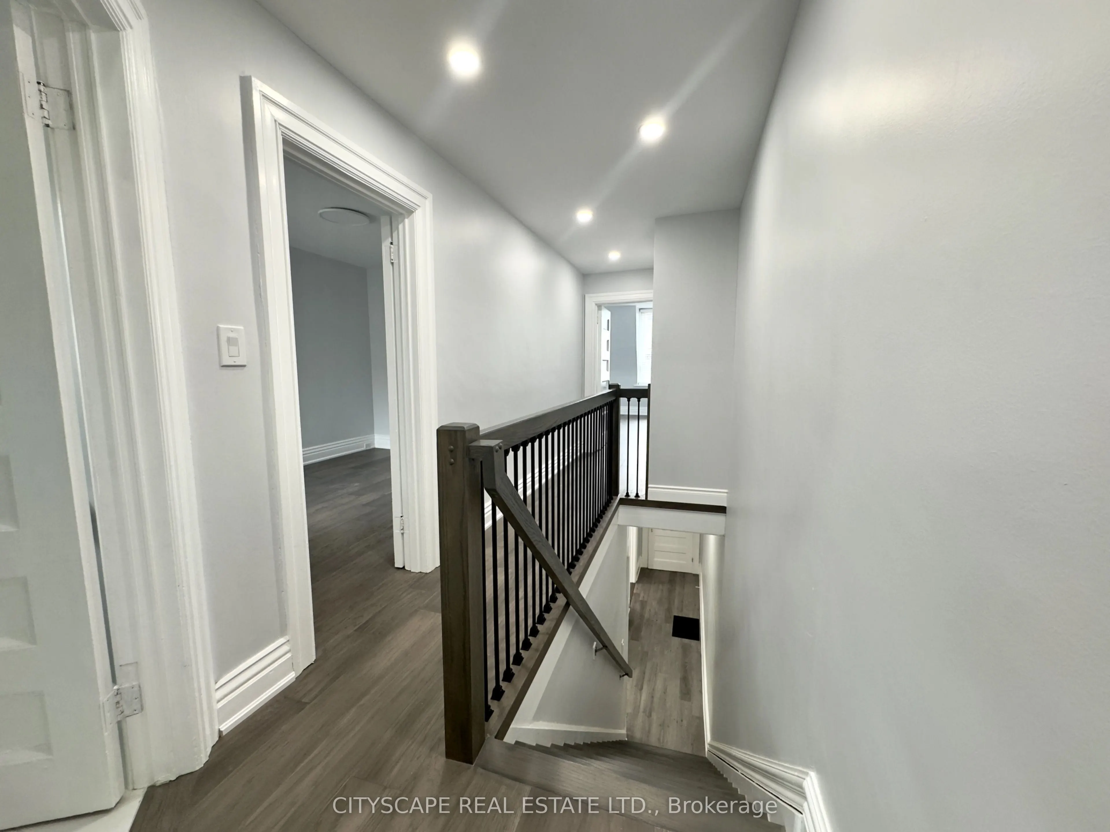 476 Lansdowne Avenue