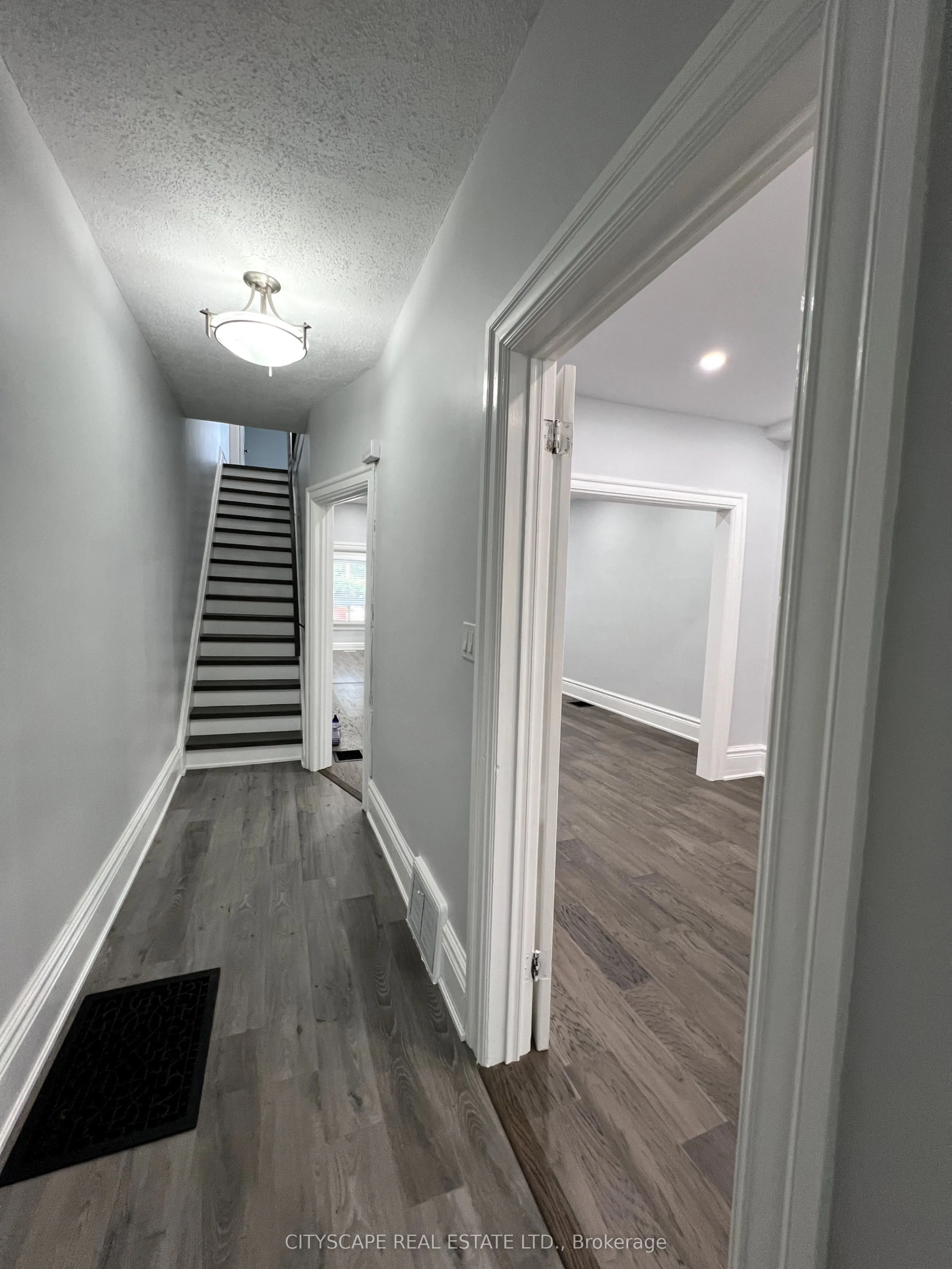 476 Lansdowne Avenue