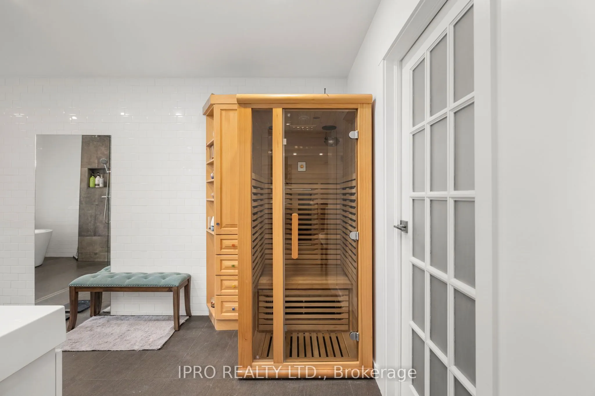 107 Otter Crescent