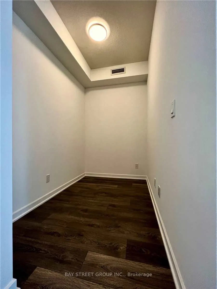 38 Forest Manor Road, #601