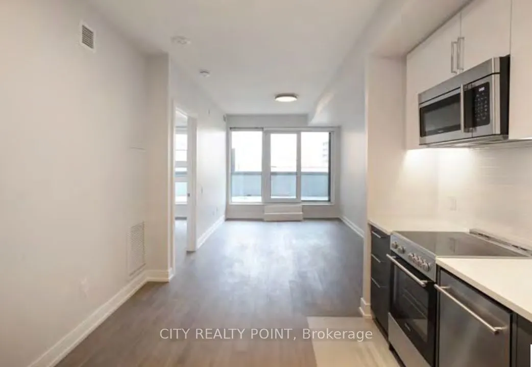 2525 Bathurst Street, #1010