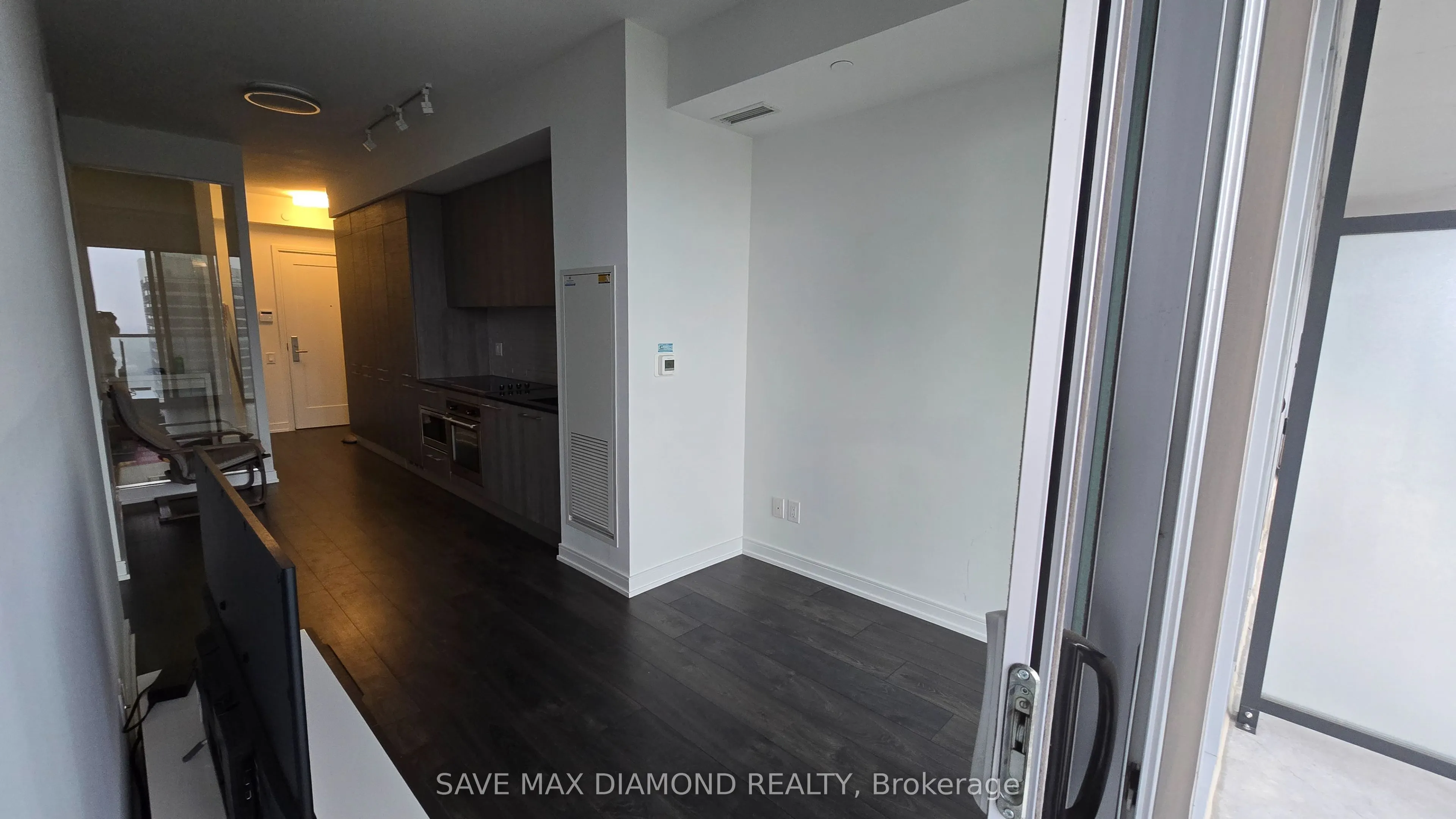 3 Gloucester Street, #3112
