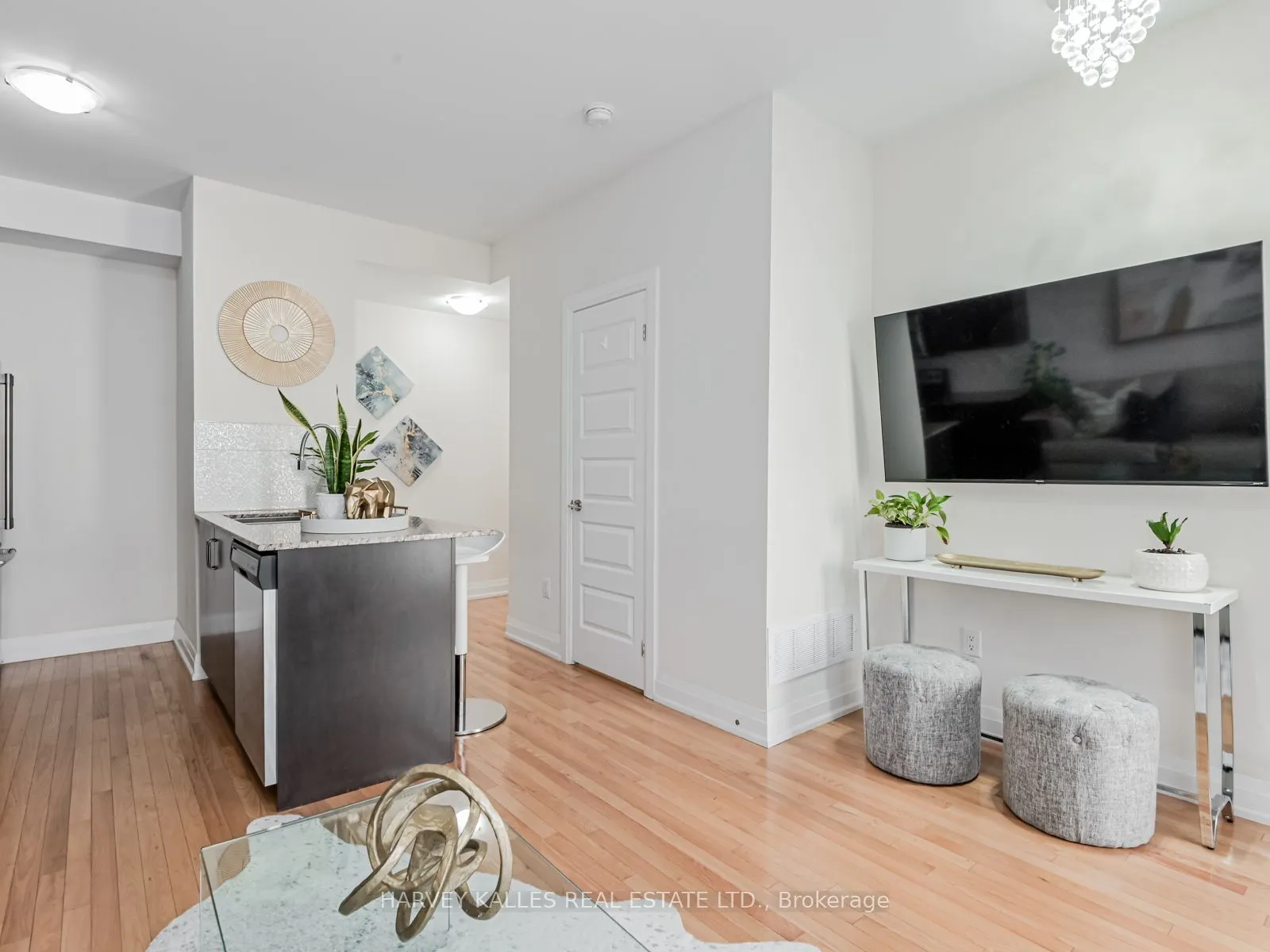 19 Eldora Avenue, #55