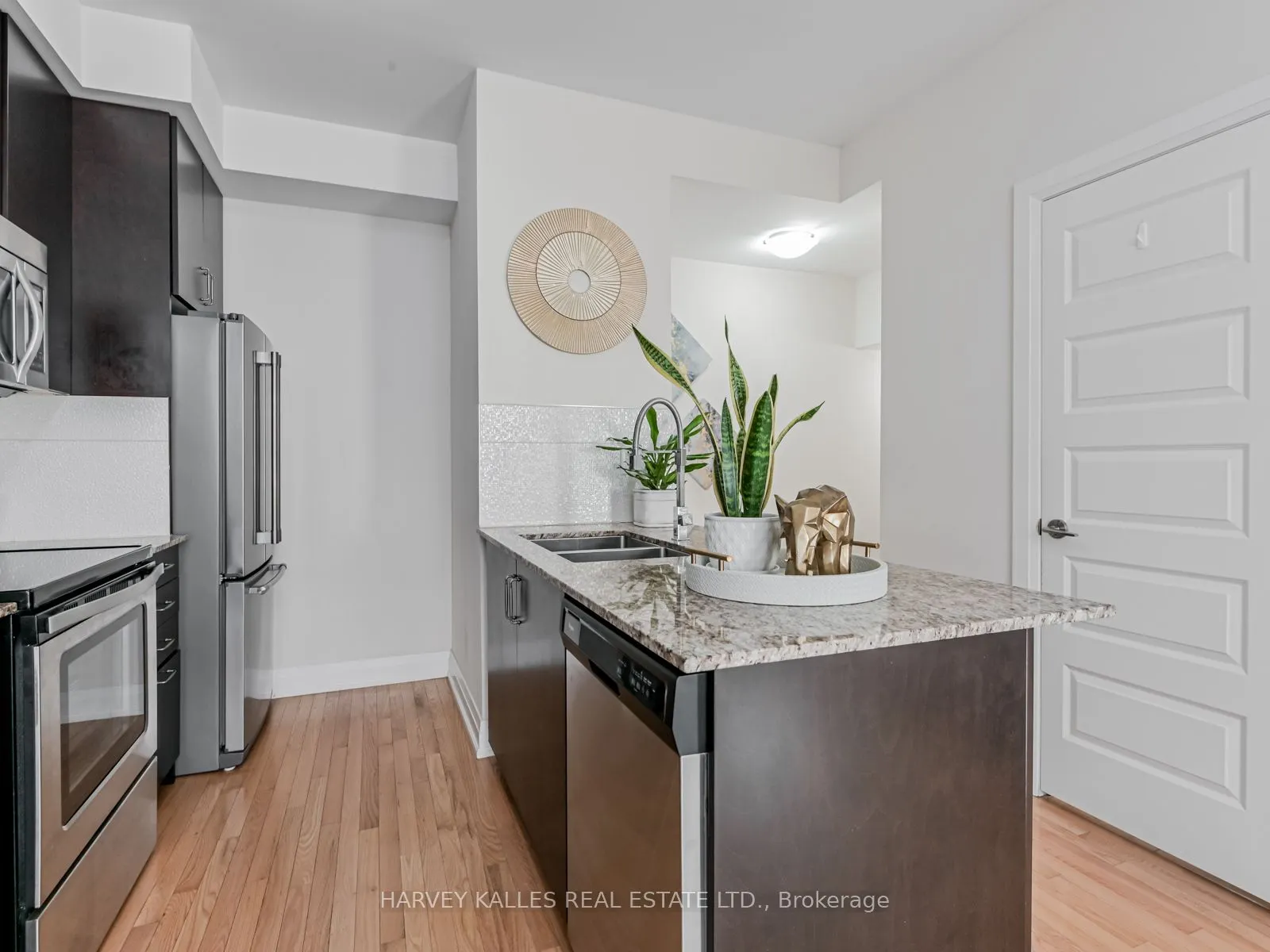 19 Eldora Avenue, #55