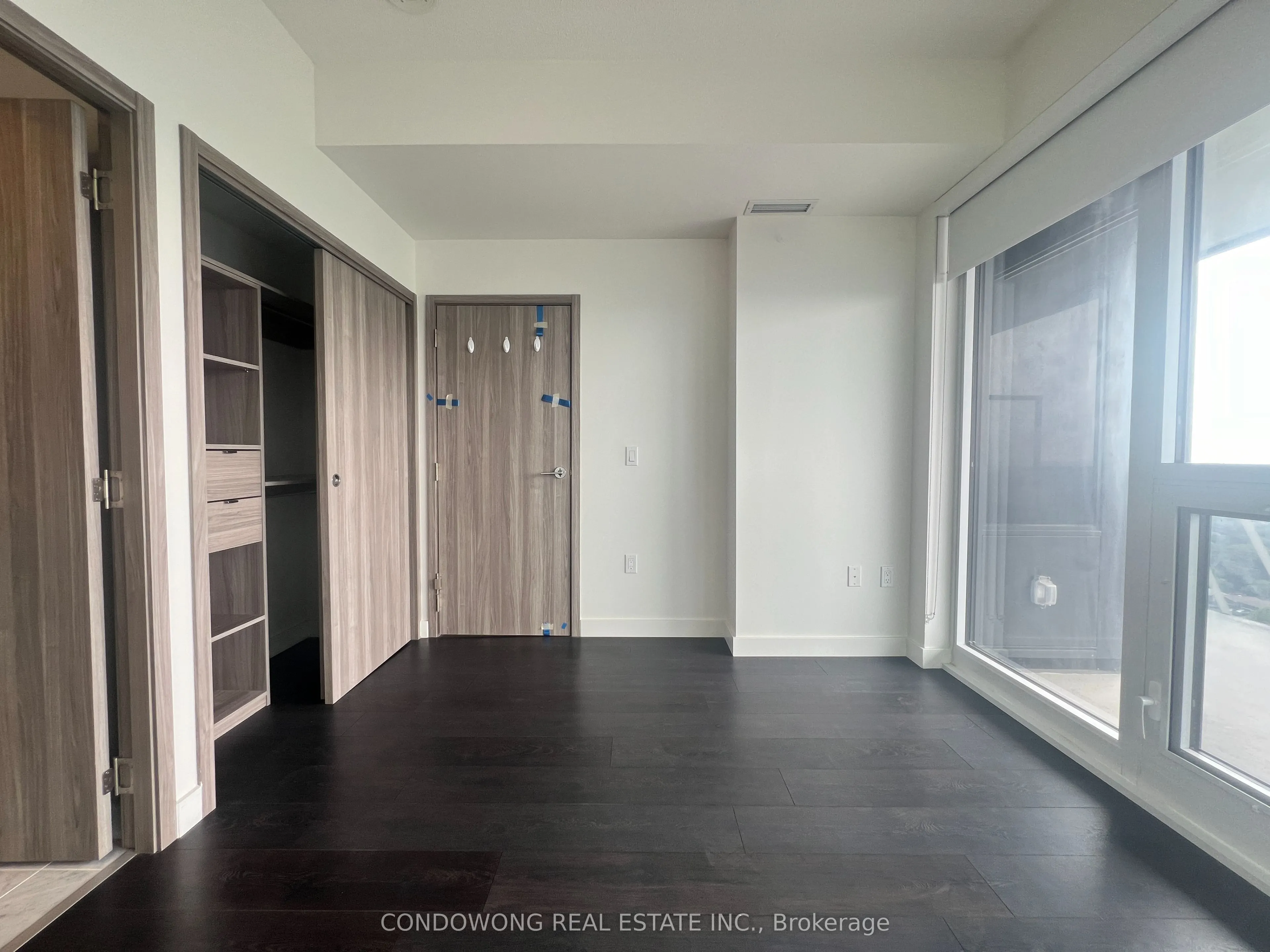 85 McMahon Drive, #3202