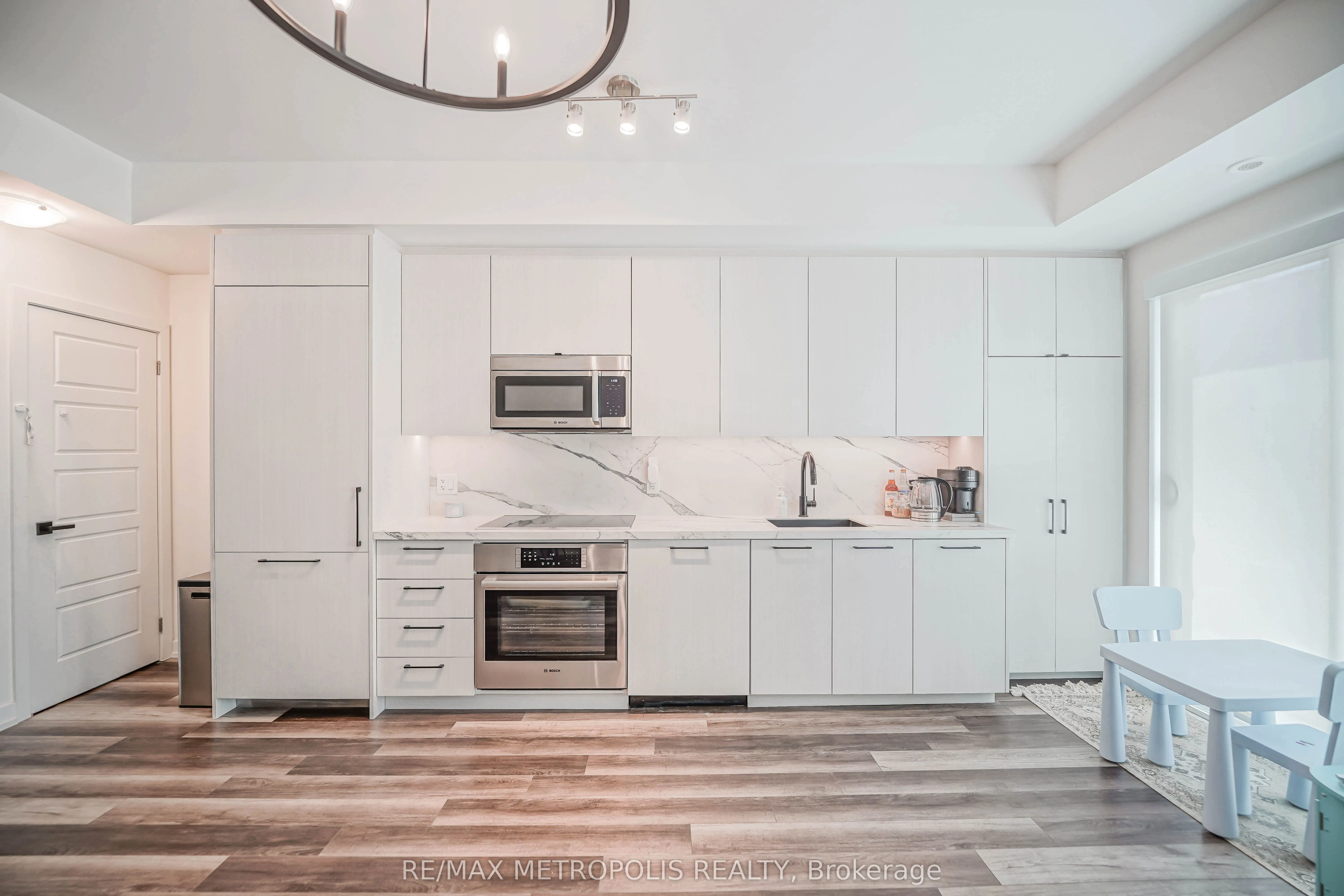 871 Sheppard Avenue W, #29