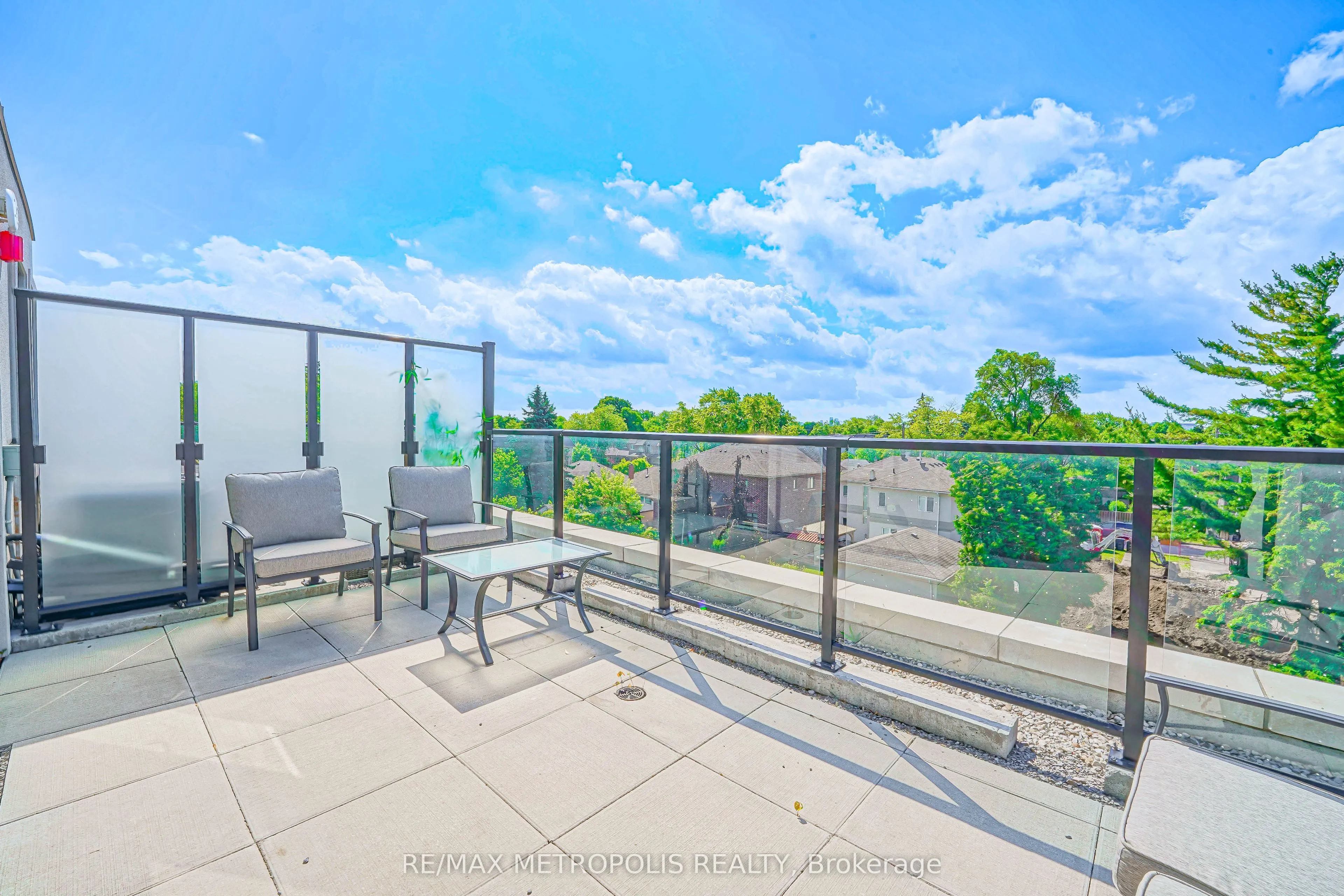 871 Sheppard Avenue W, #29