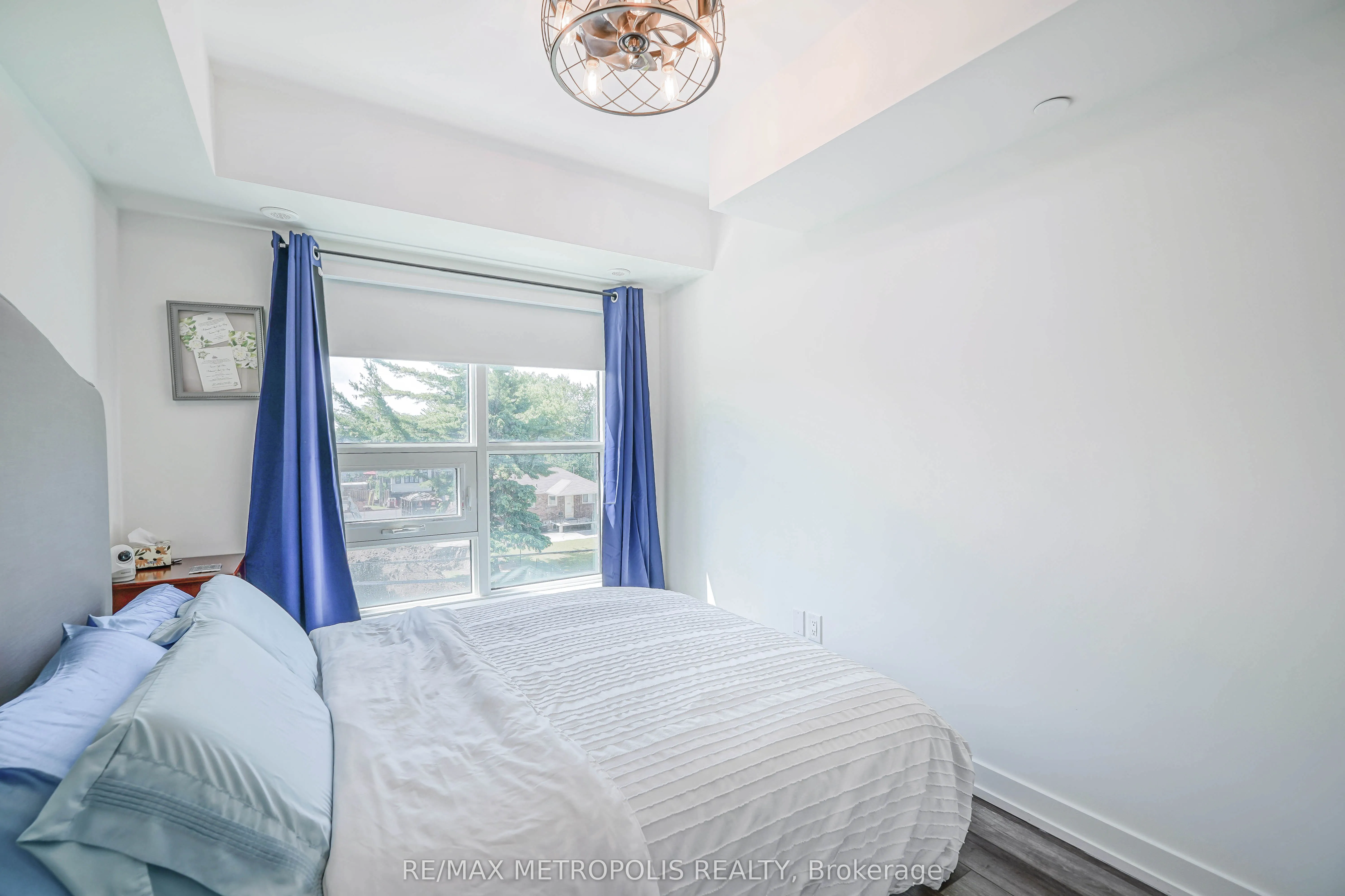 871 Sheppard Avenue W, #29